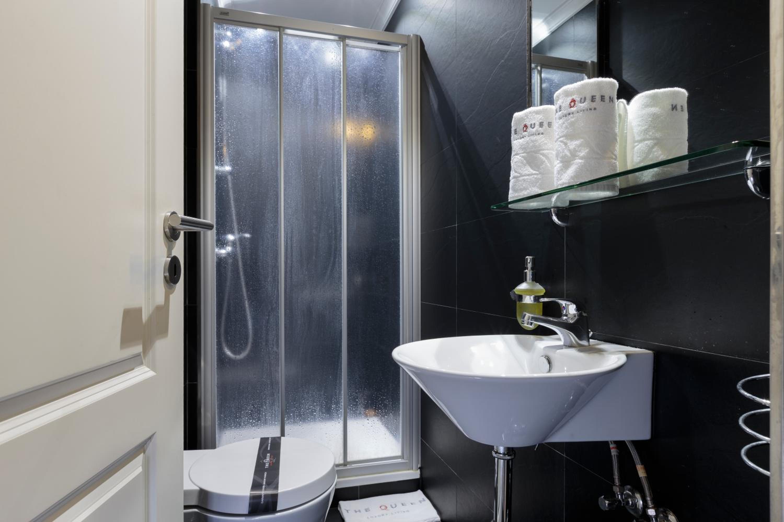 The Queen Luxury Apartments - Villa Liberty