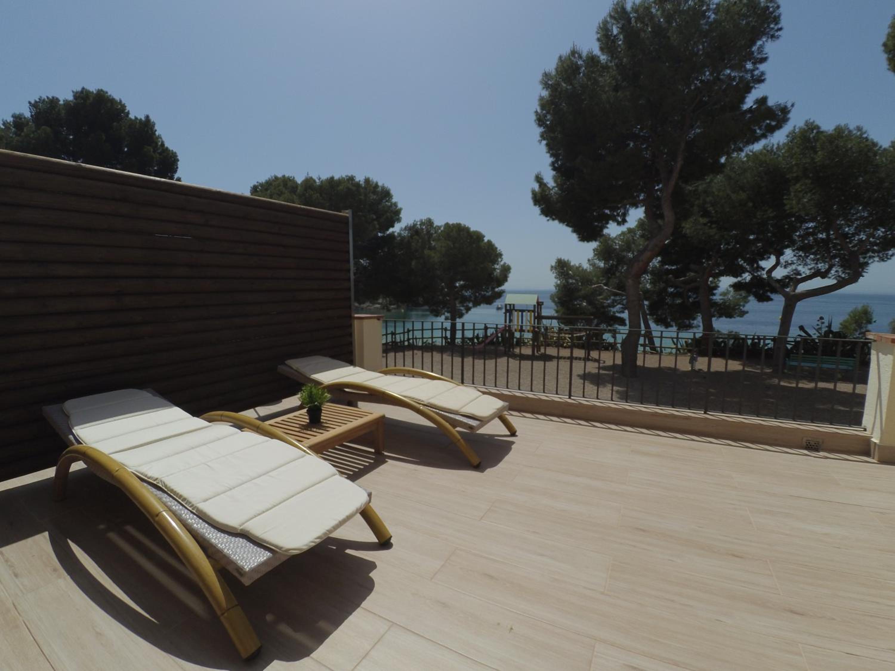 New Madrague Beach photo 5