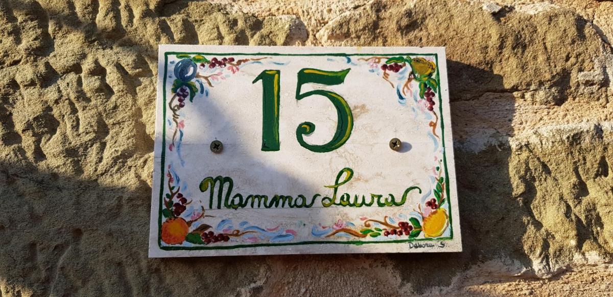 Mamma Laura photo 2
