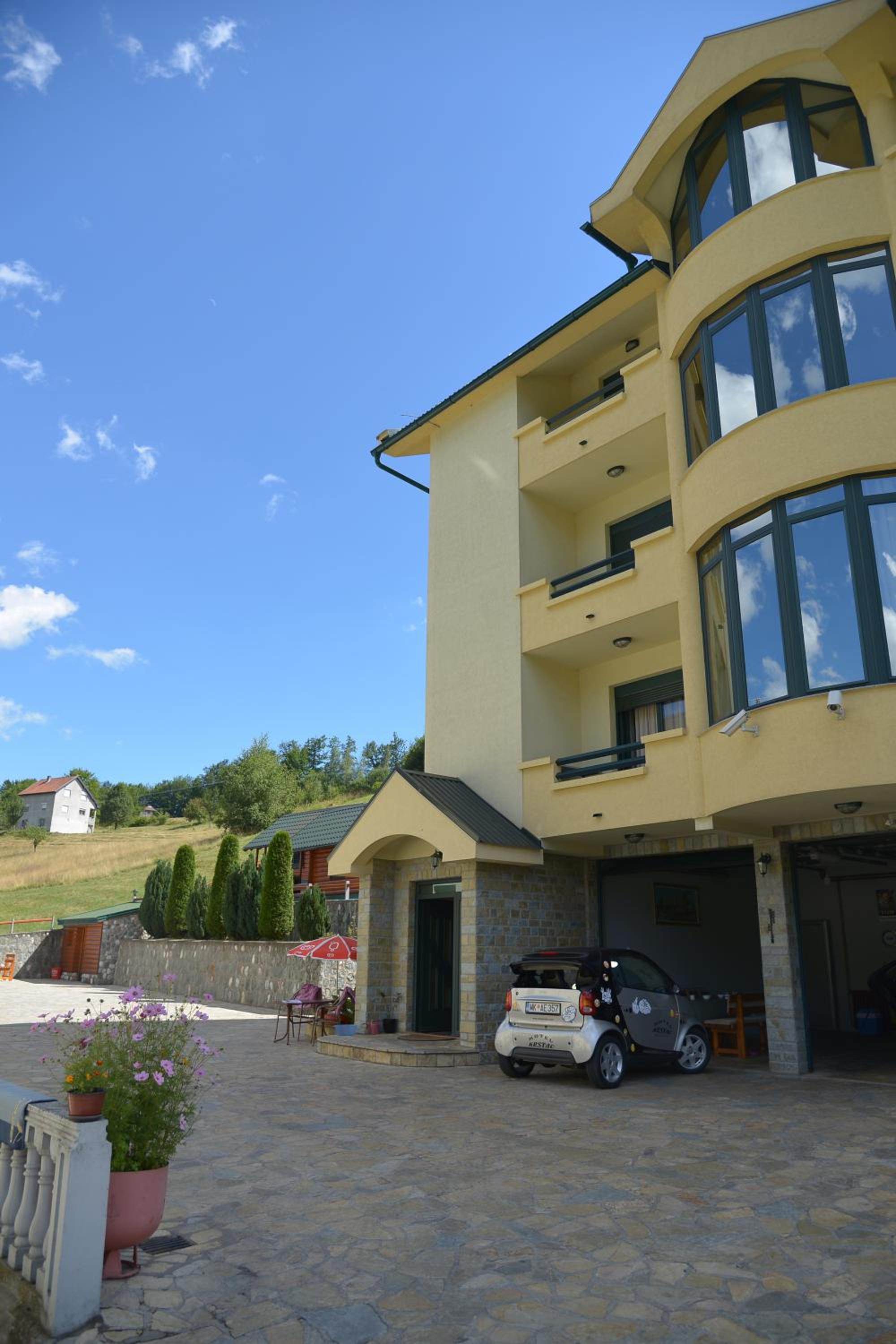 Motel Krstac view 2