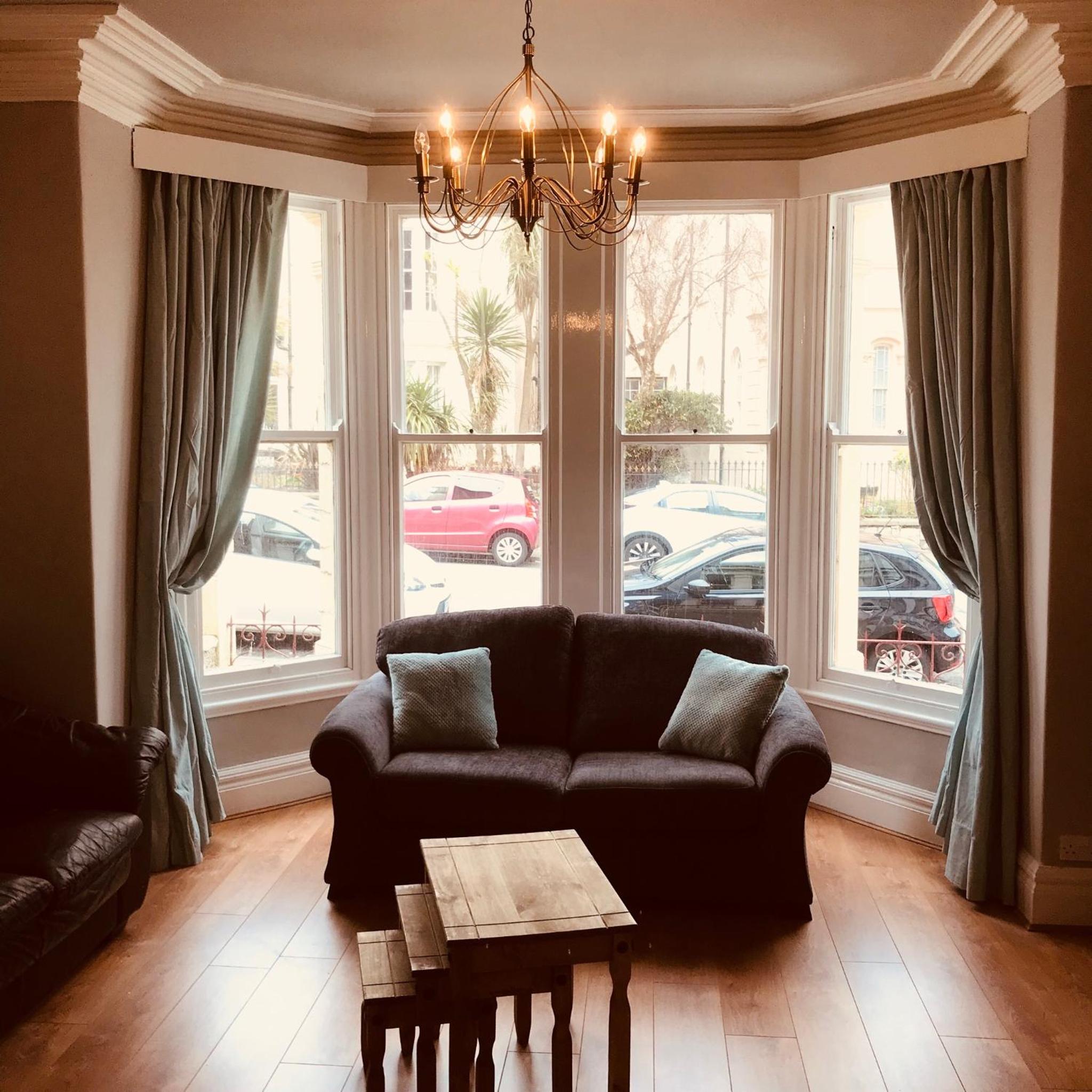 7 Llewelyn Avenue view 2