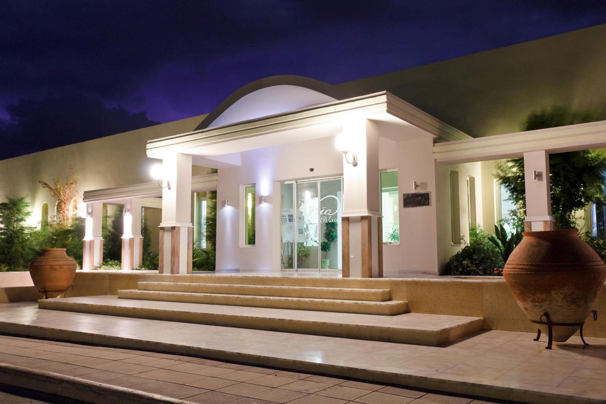 Hotel Gaia Palace - Image 1