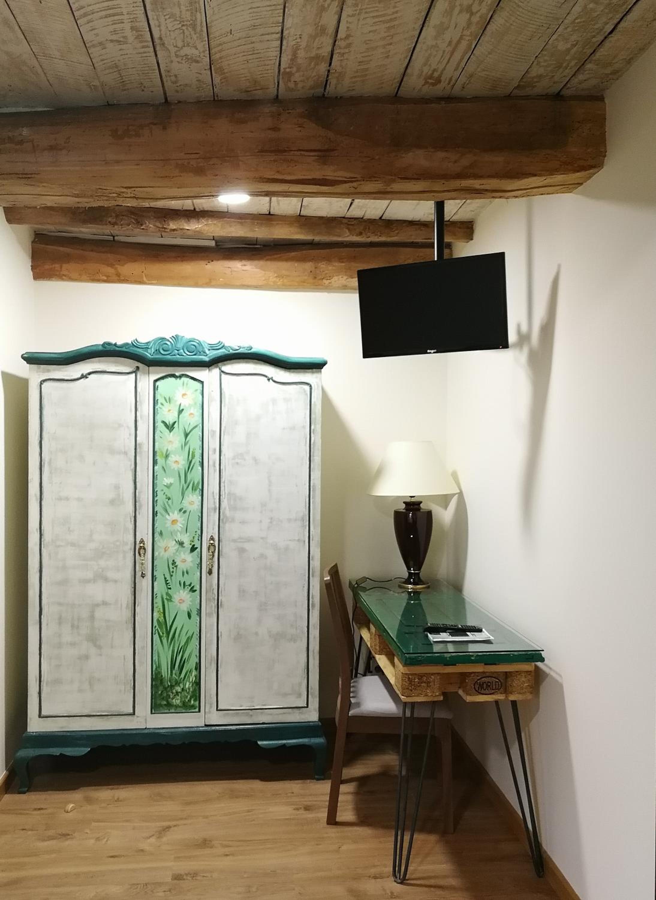 Photo 16
