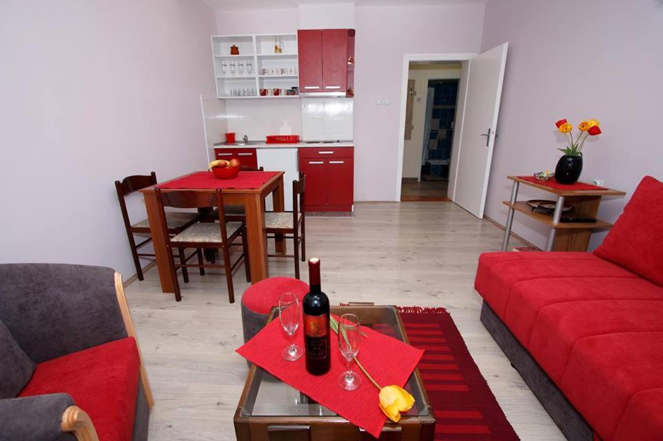 Apartman "Nina" view 3
