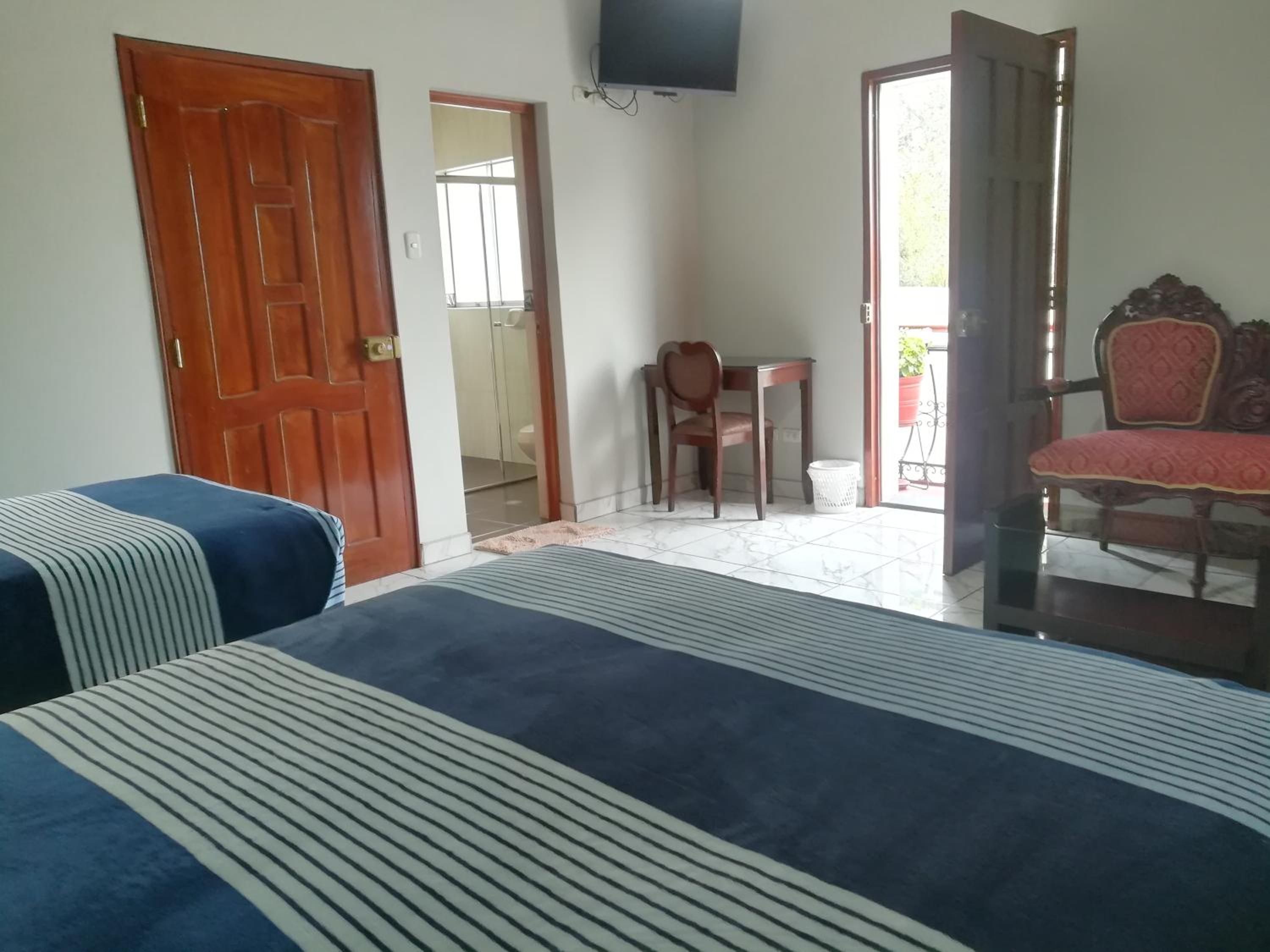 Hostal El Remanso view 4