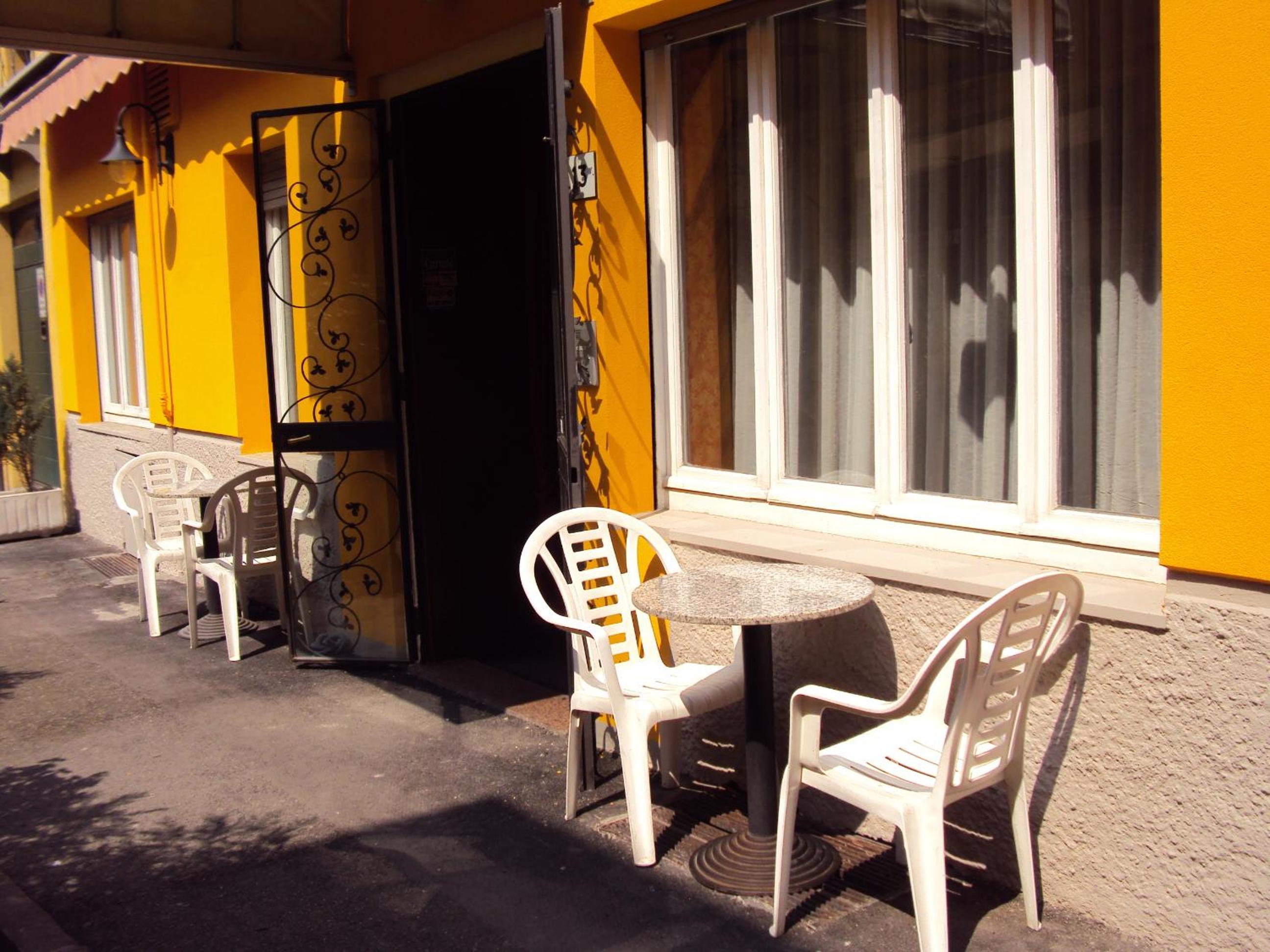 Photo 42
