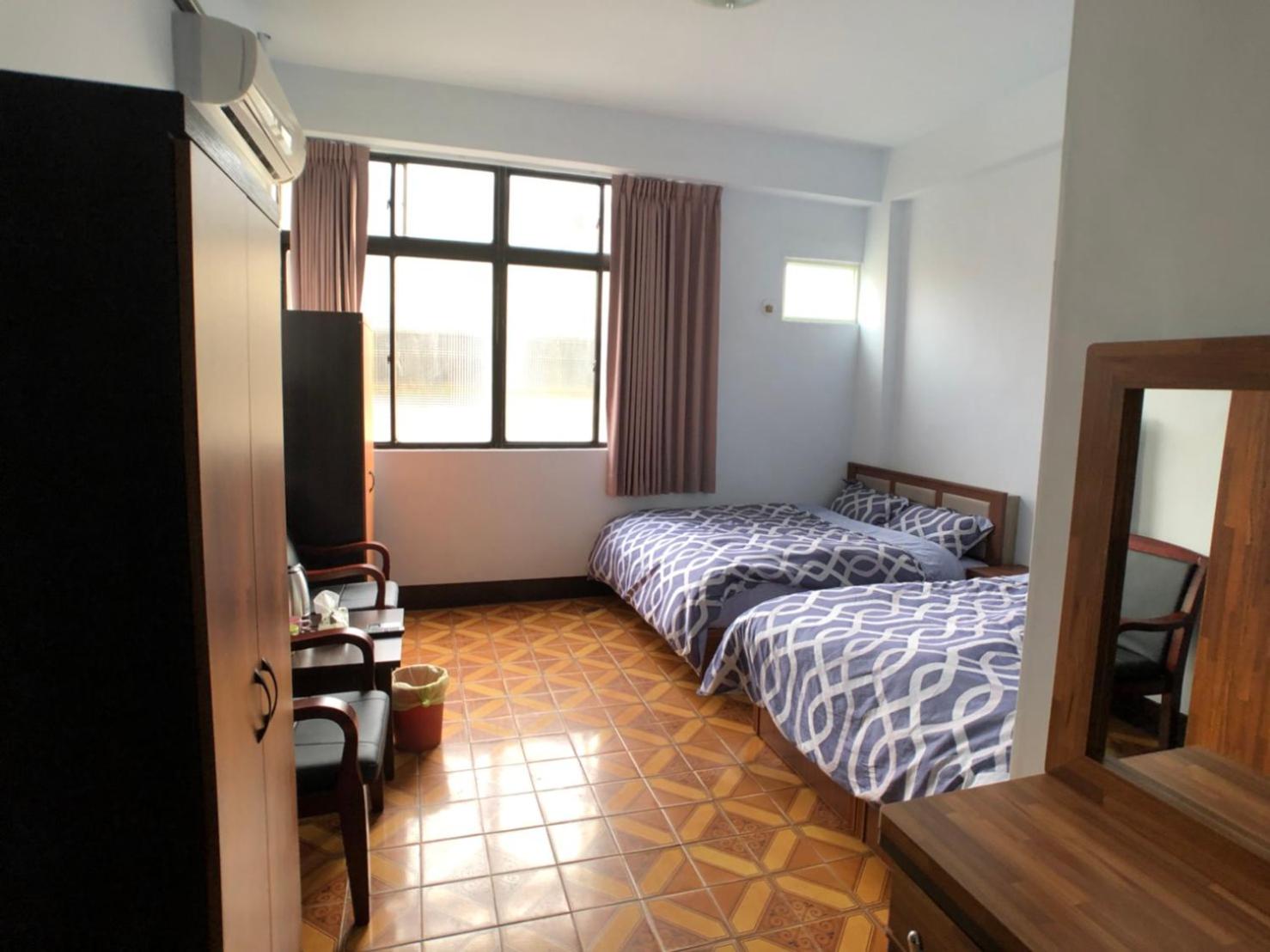 Zhongxing Hotel