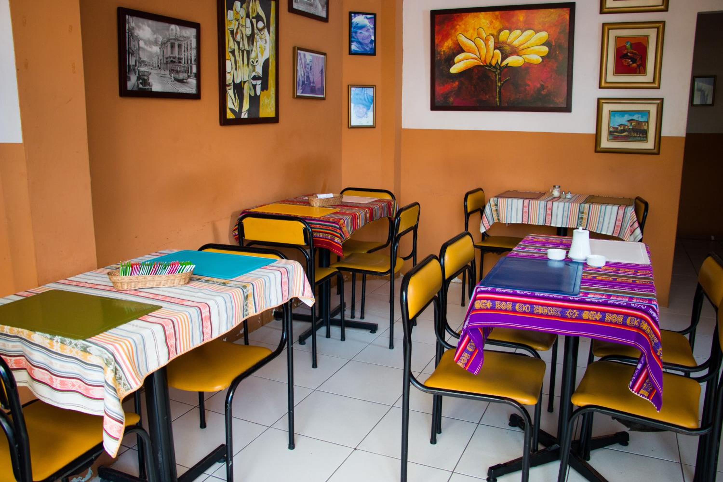 Dreamkapture Hostel close to the airport and bus terminal - Image 4