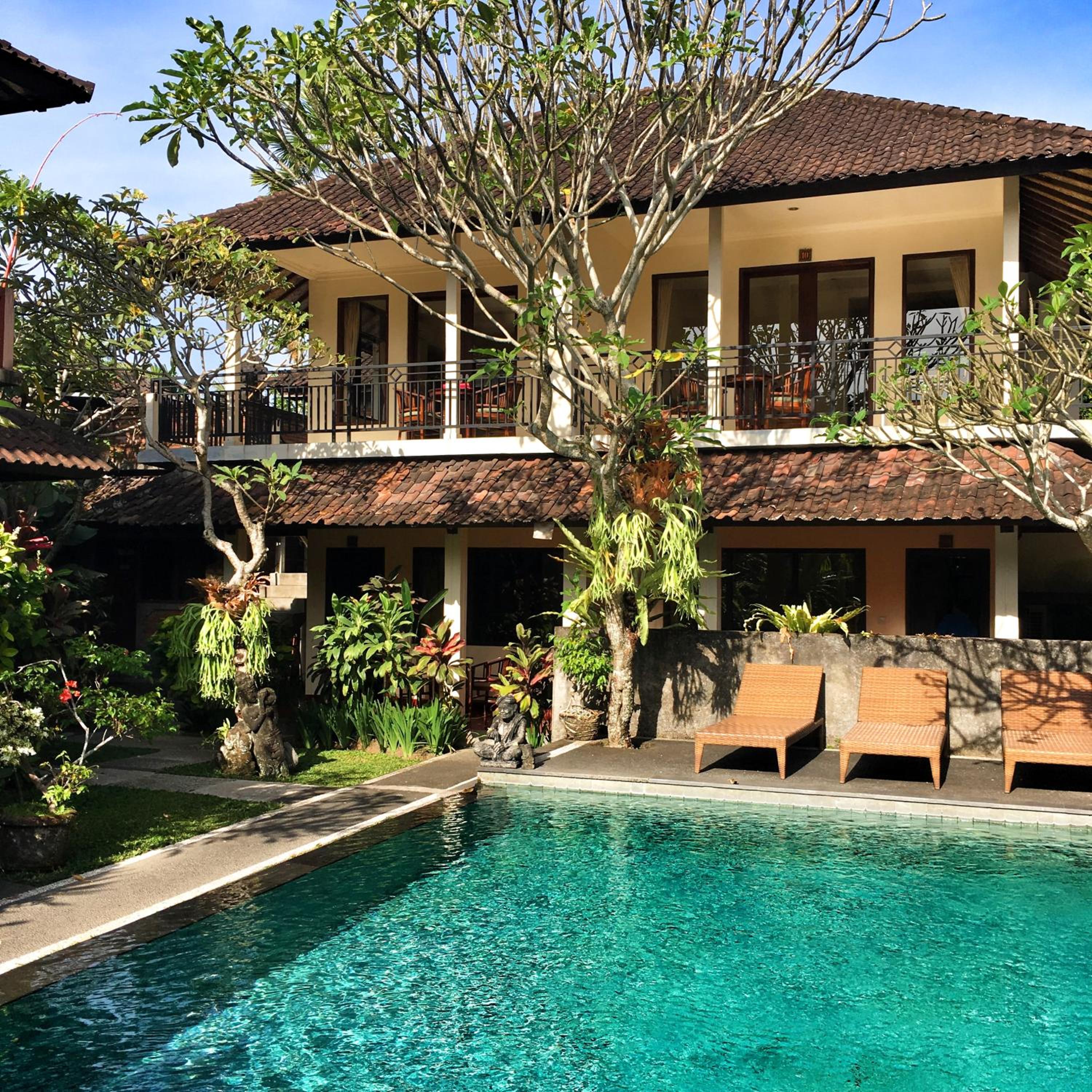Merthayasa Bungalows