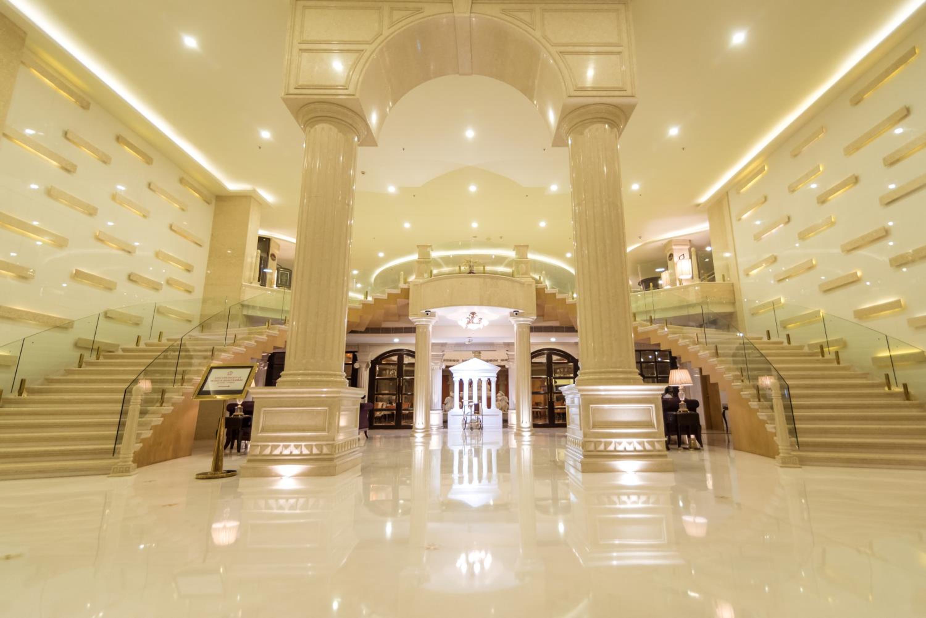 Shakun Hotels And Resorts