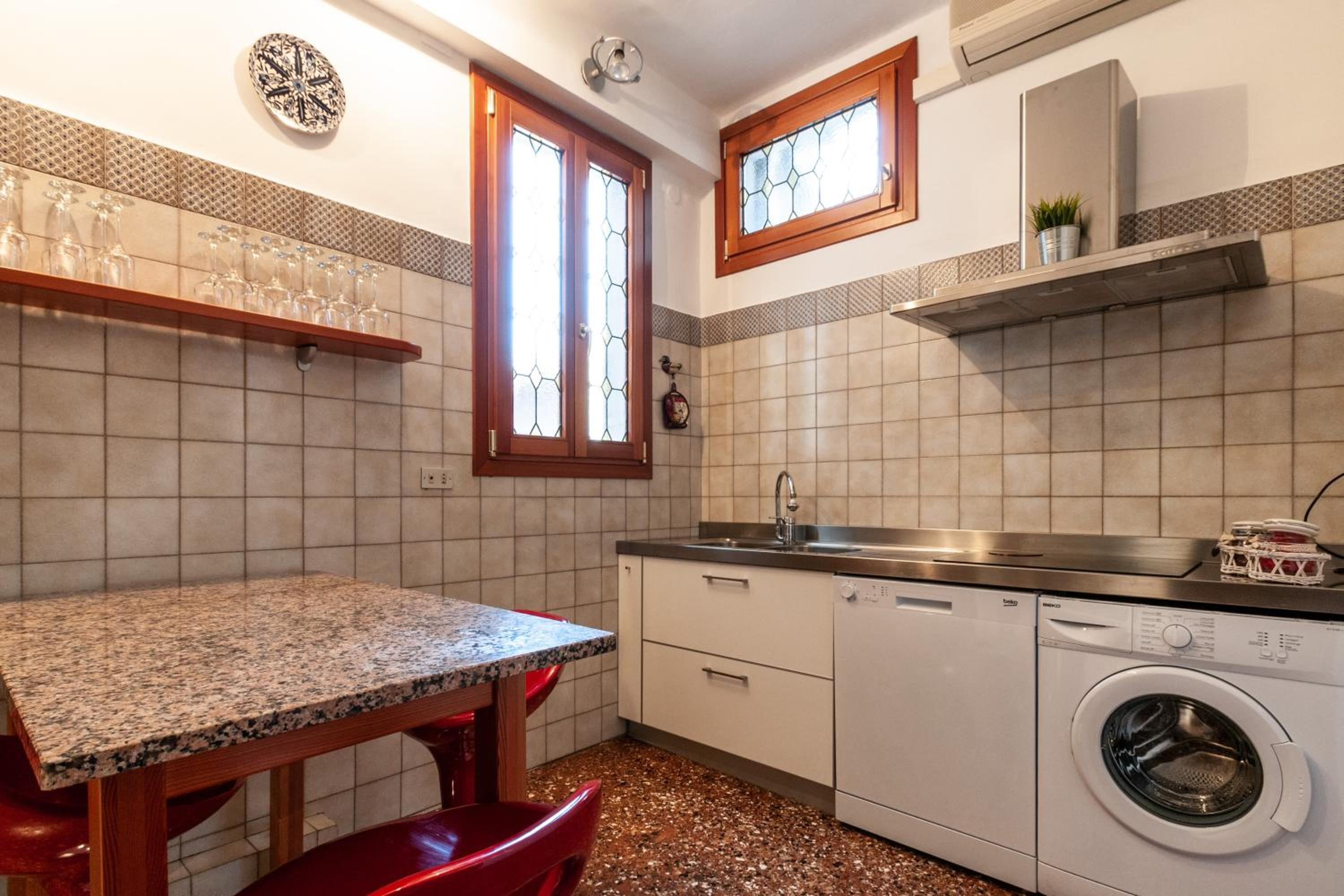 Ve-nice Suite Rialto SP720-4