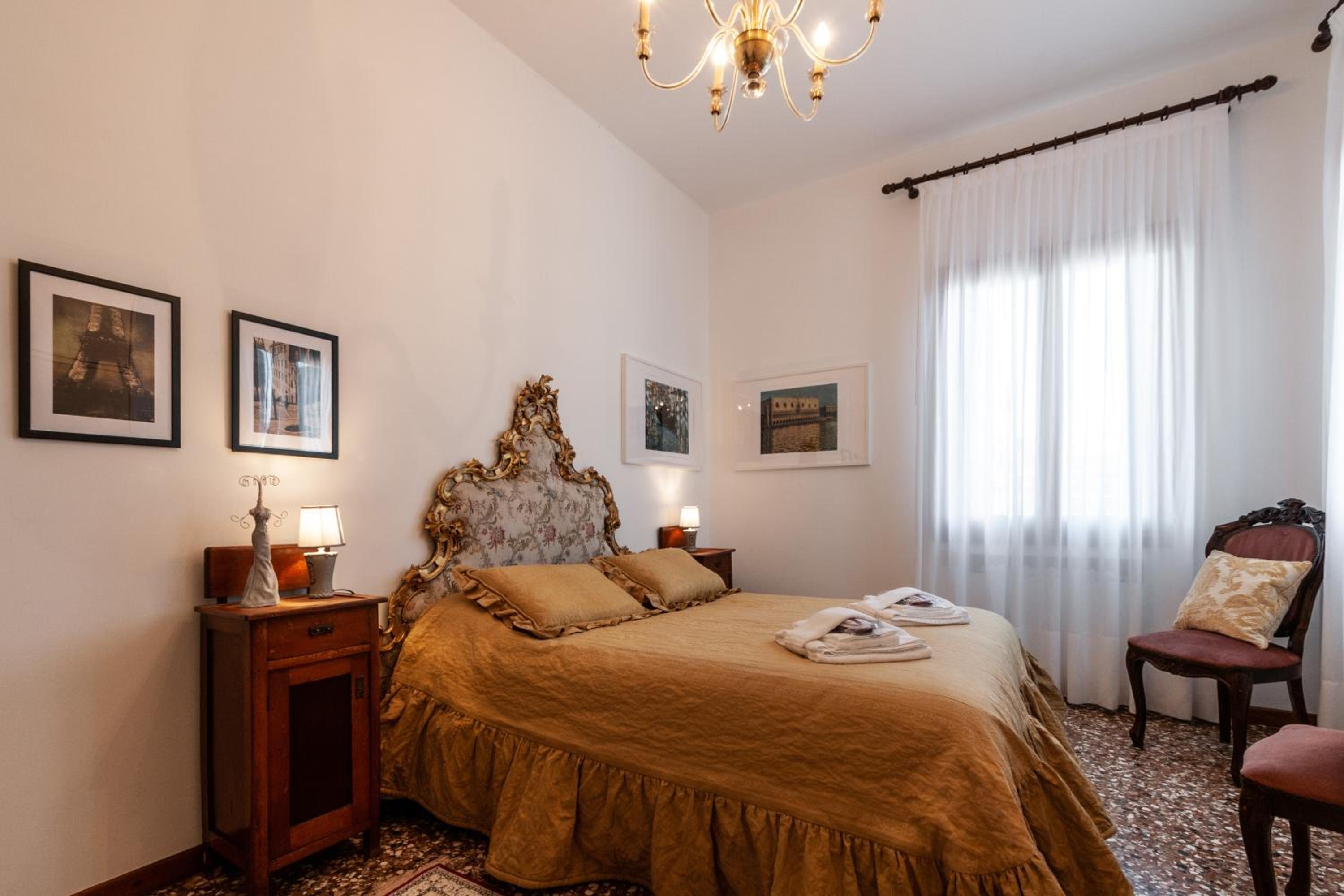 Ve-nice Suite Rialto SP720-4