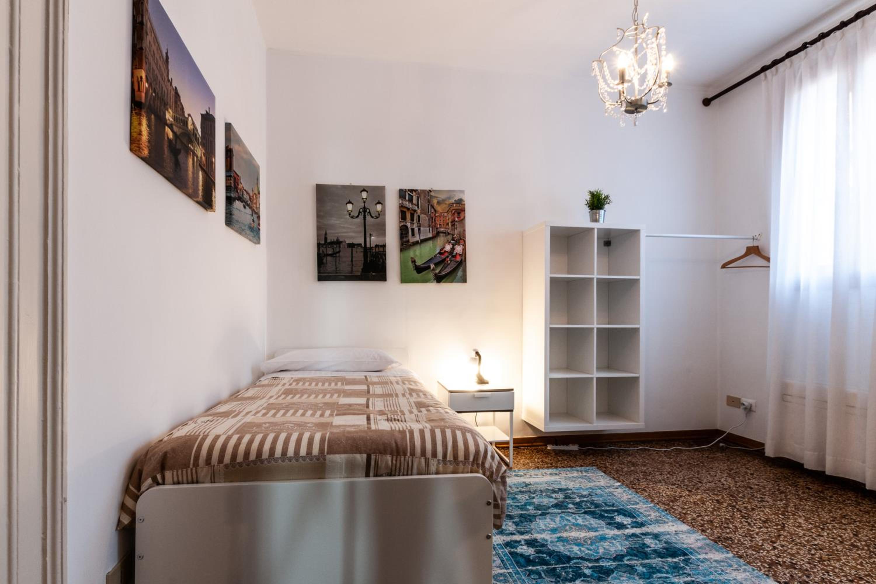 Ve-nice Suite Rialto SP720-4