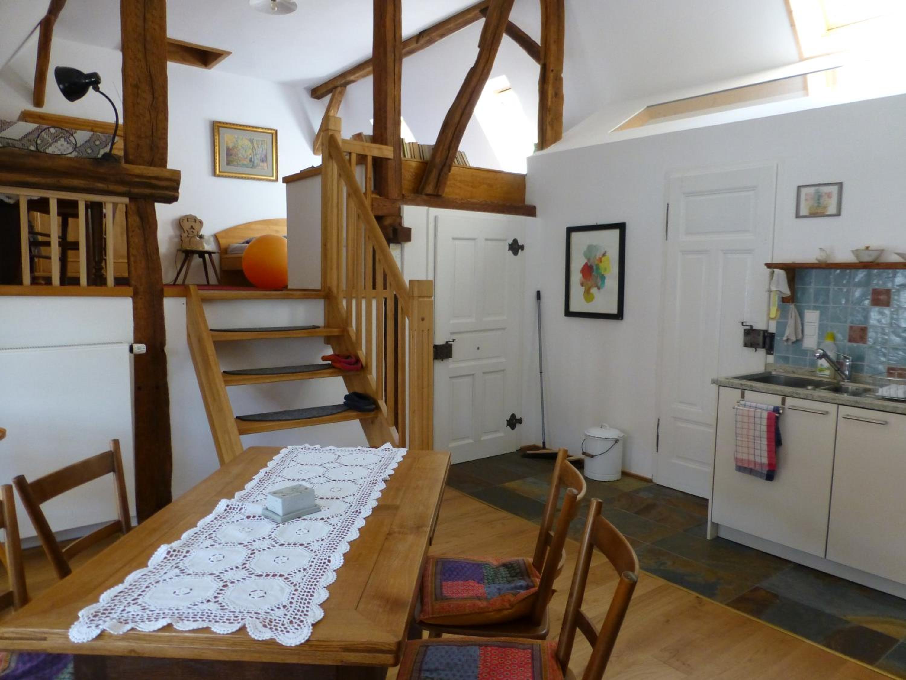 Feriengaleriewohnung Im Denkmal Stilvoll-Komfortabel Baubiologisch view 2
