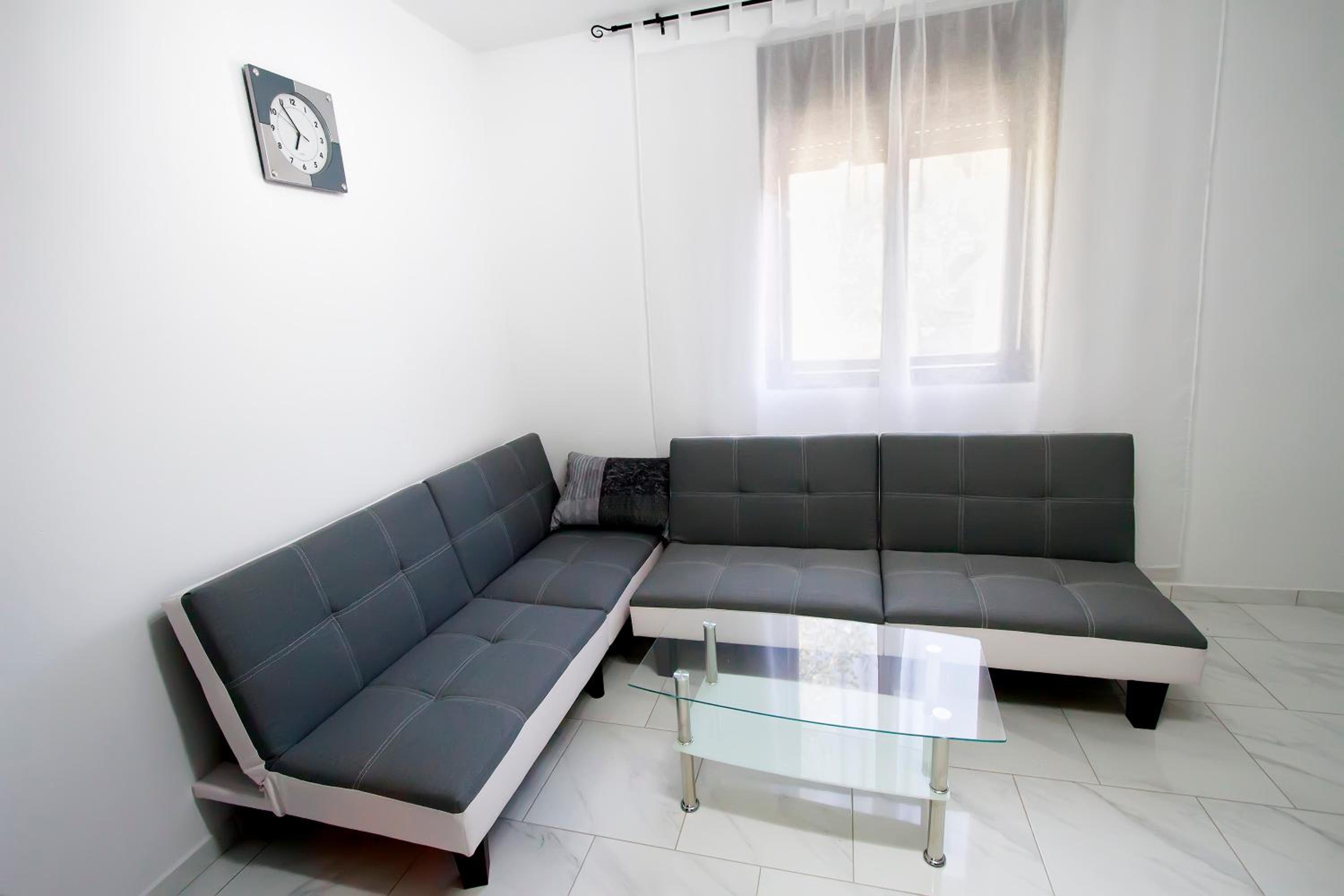 Apartman Karlo