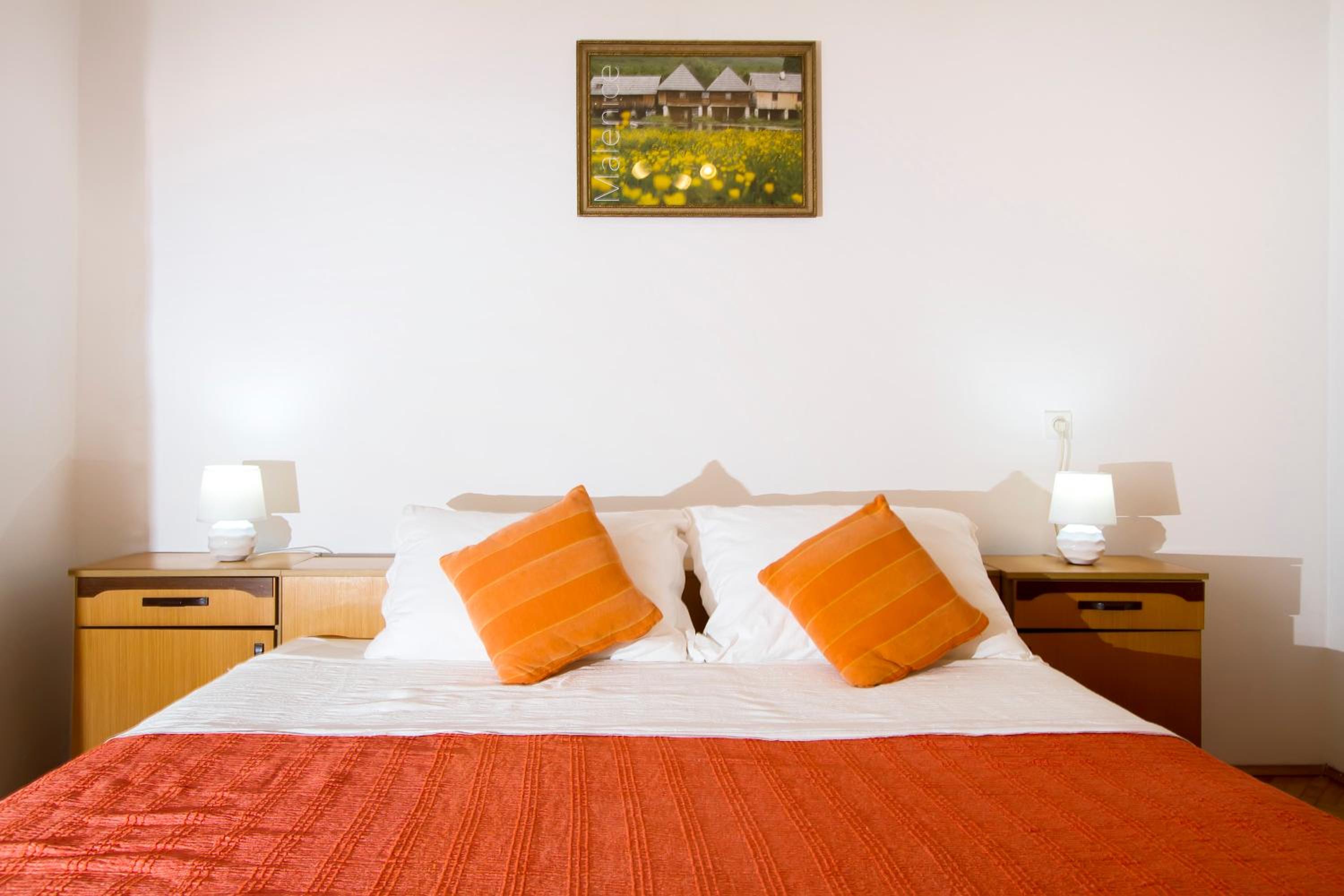 Apartman Karlo