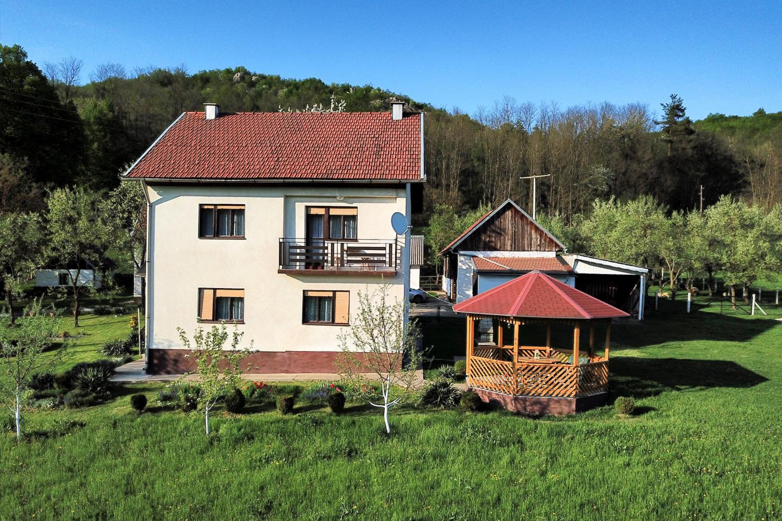 Apartman Karlo