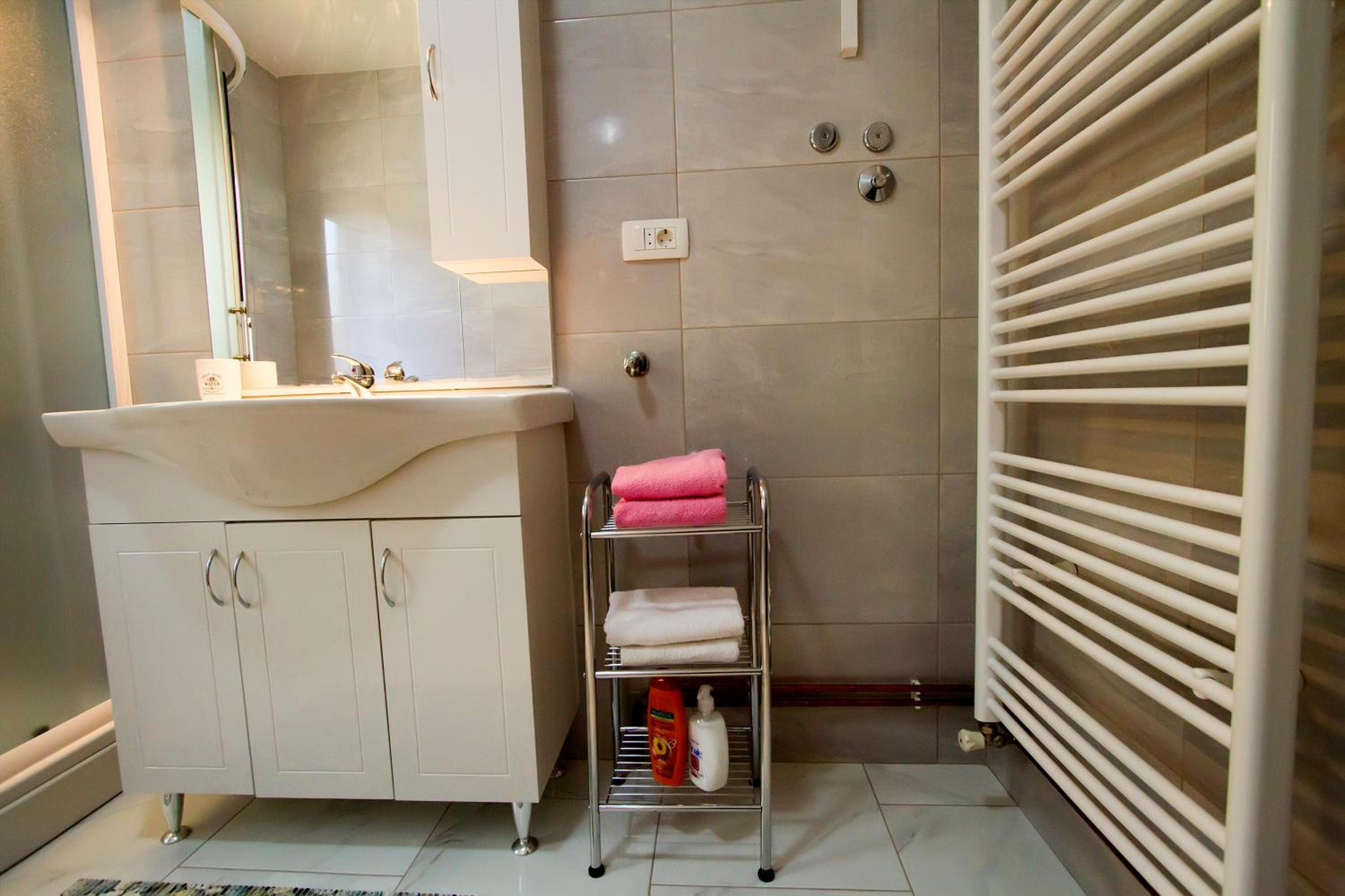 Apartman Karlo