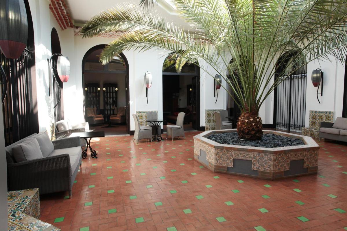 hotel reception