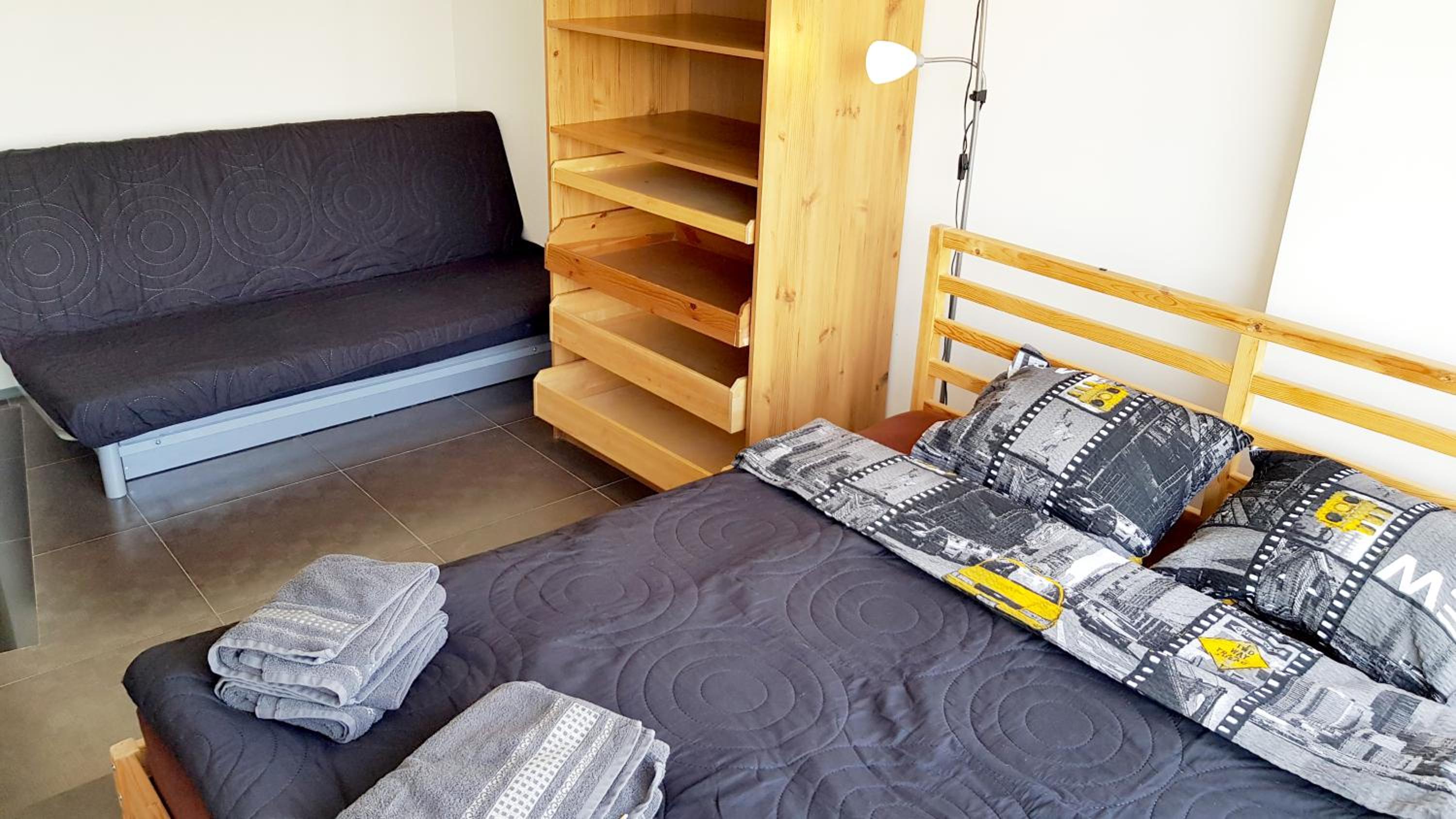 Walk distance to mokotow business park