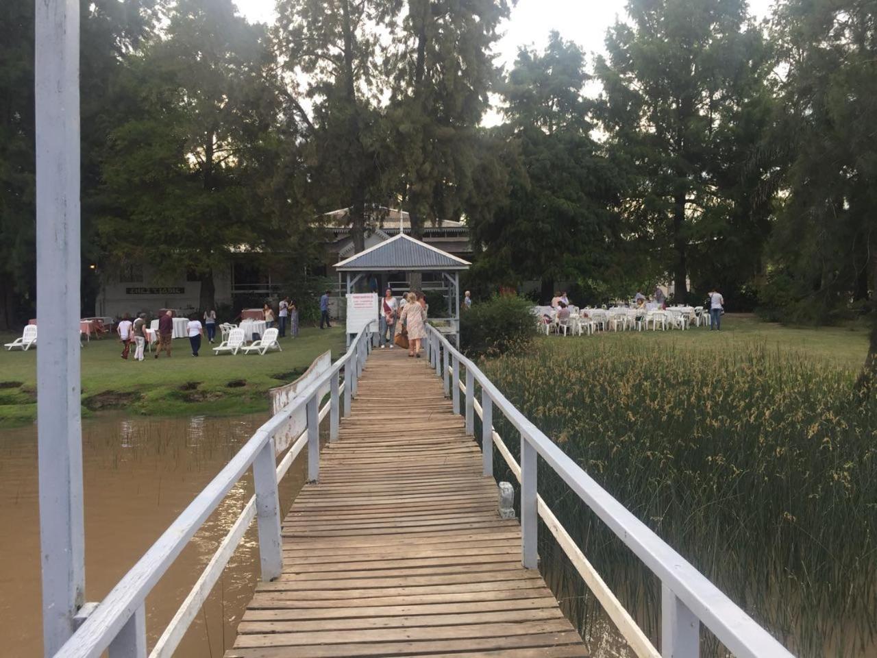 Las Casuarinas del Rio Capitan