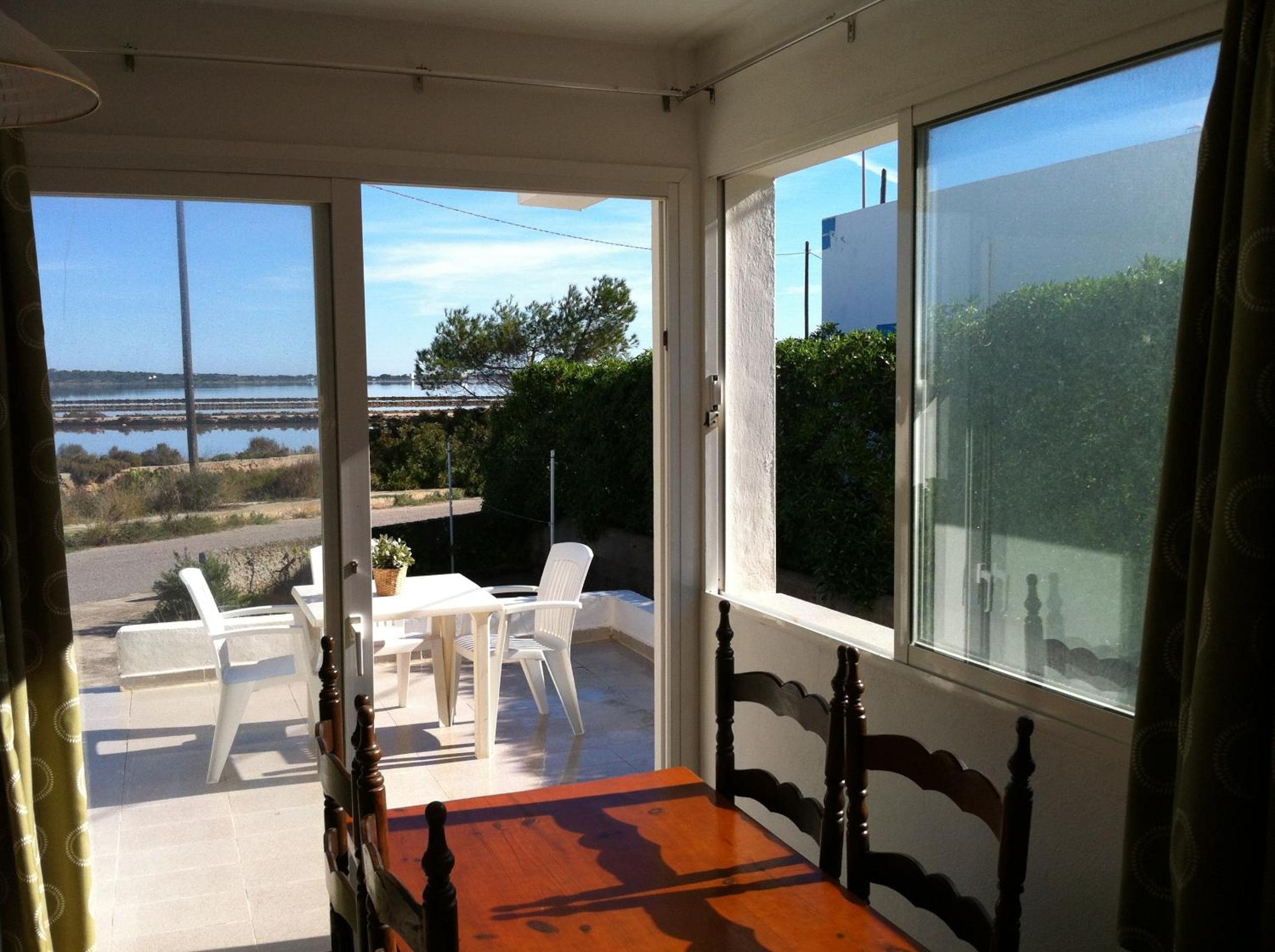 Apartamentos Eugenio by Formentera Passport