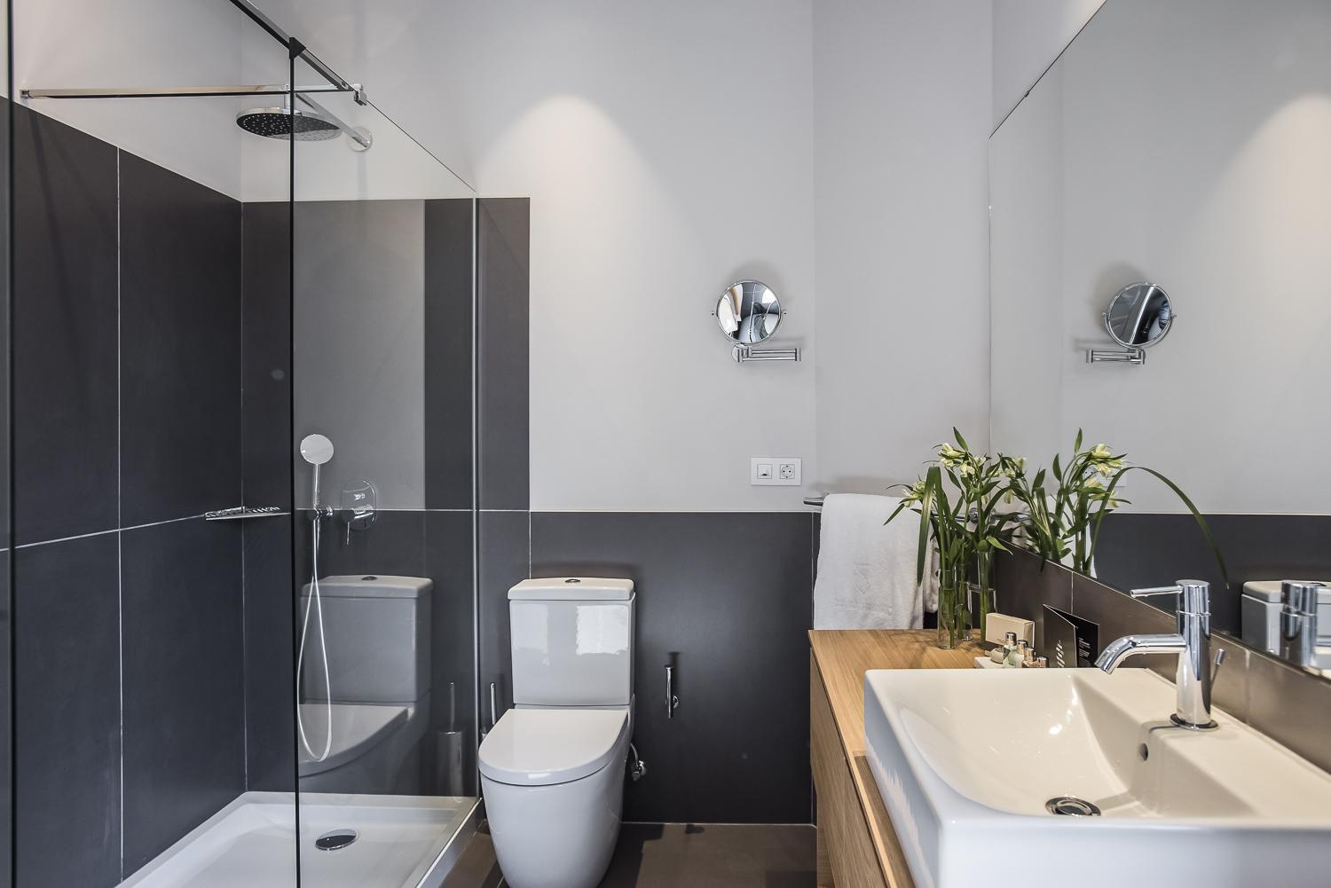 Casagrand Luxury Apartments Barcelona