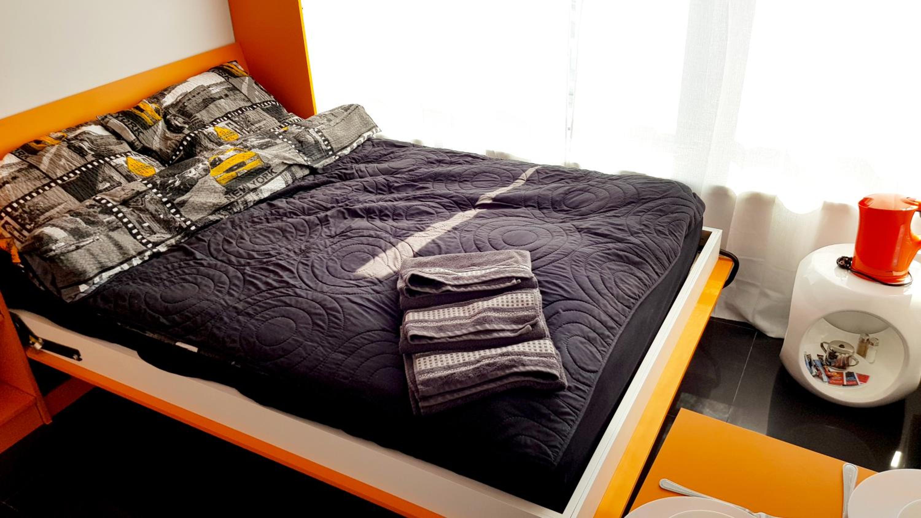 Walk distance to mokotow business park
