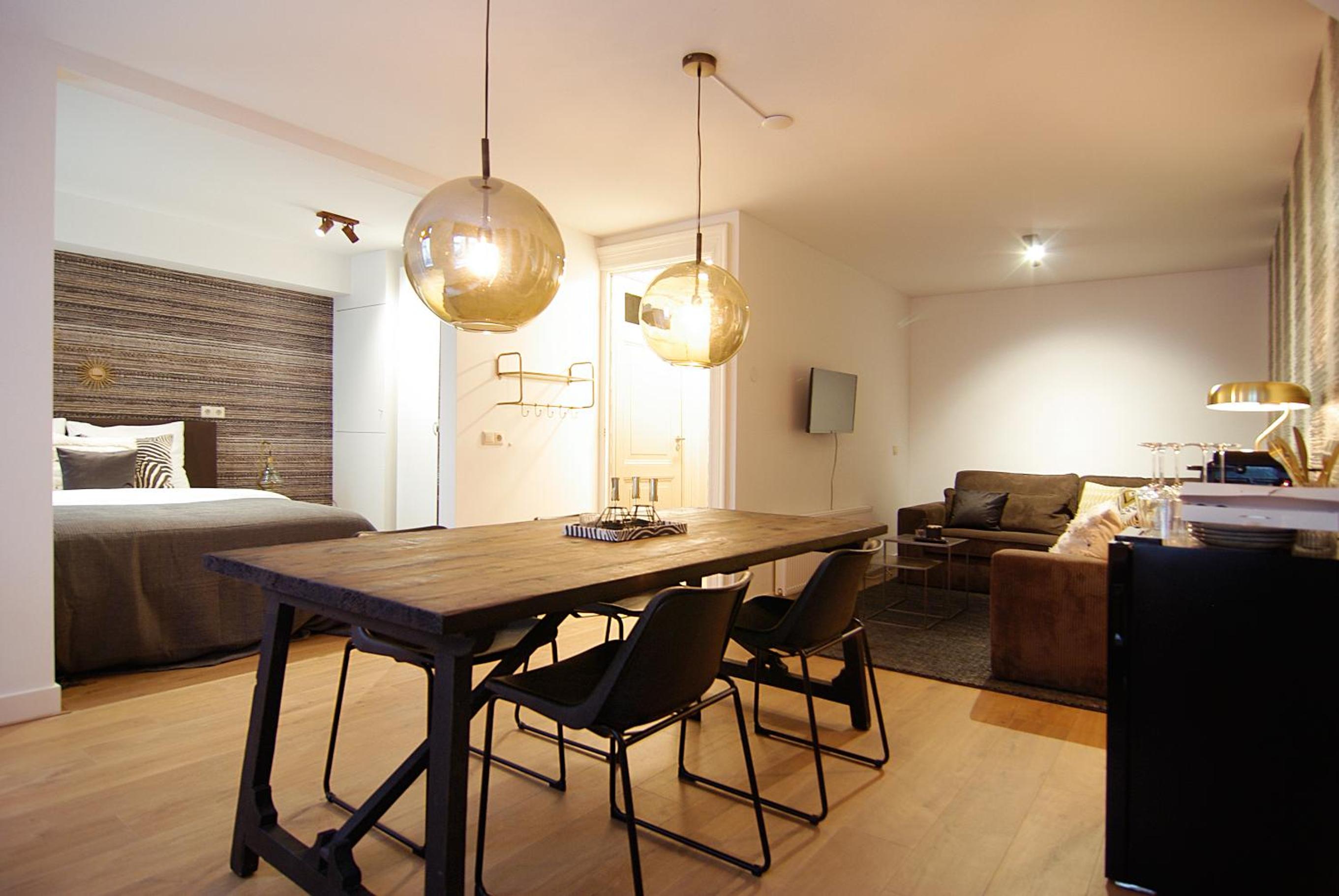 Luxury Leidseplein with Private Patio