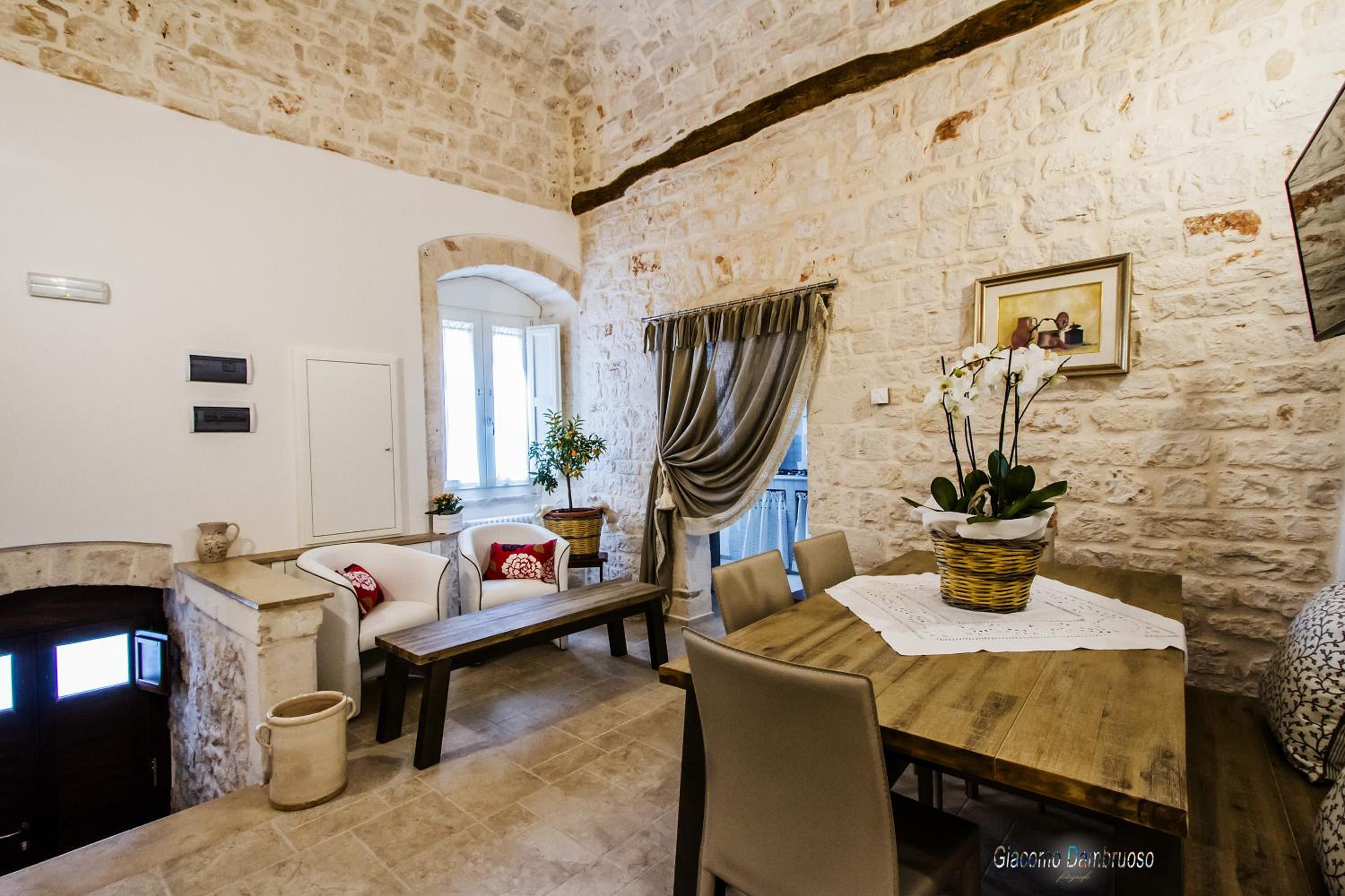 Borgo Noci view 3