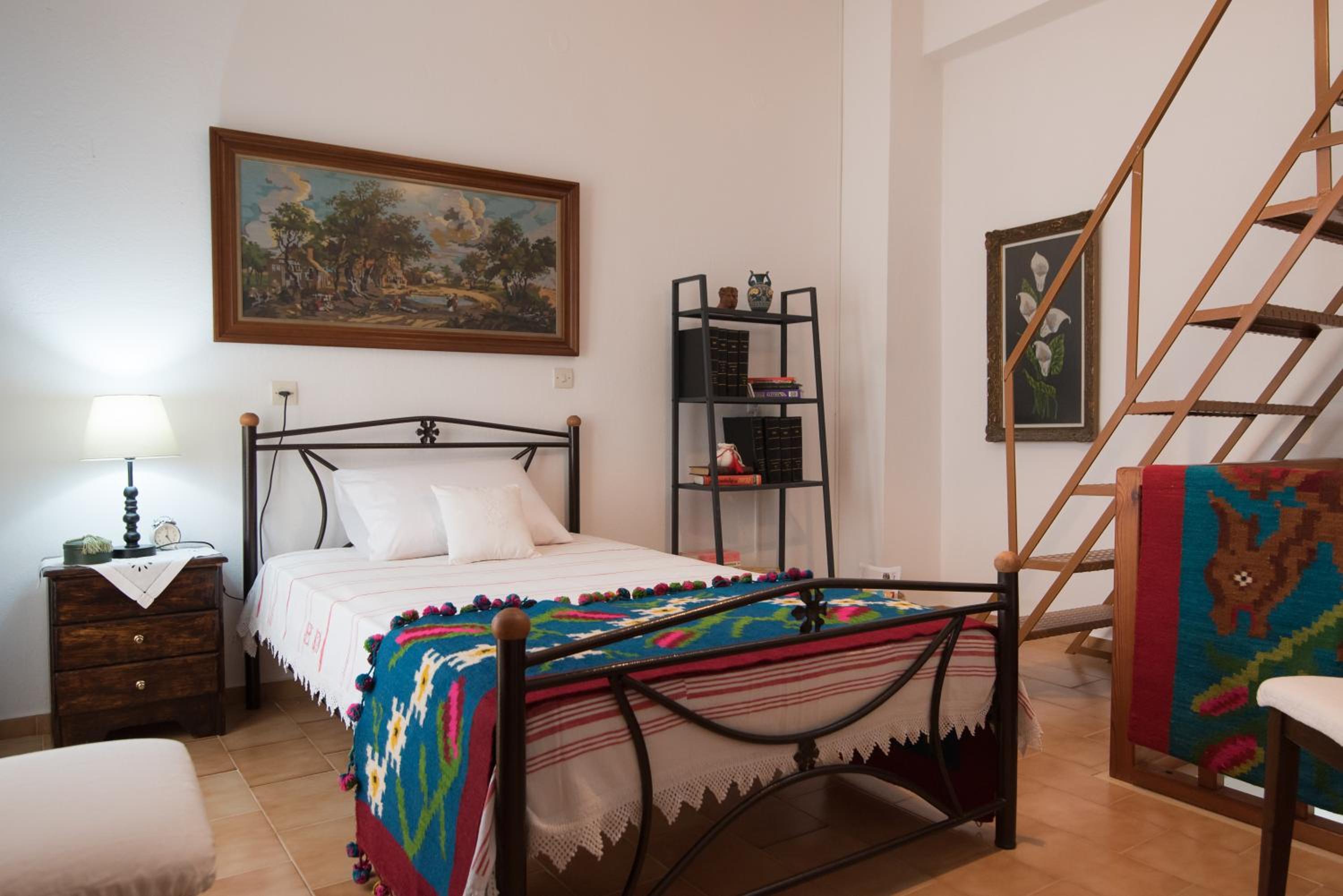 Elenia's House in Mochos