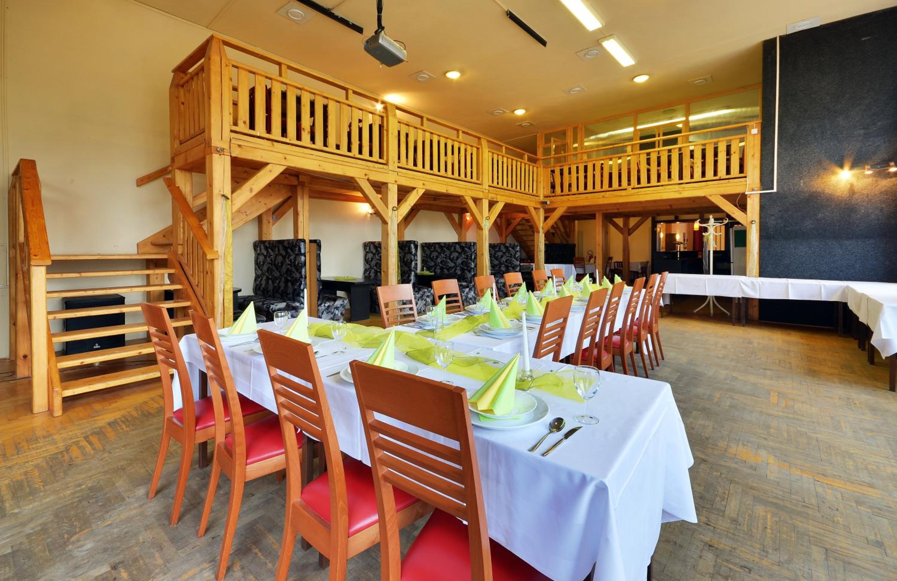 Wellness Penzion Kroměříž - Zlobice
