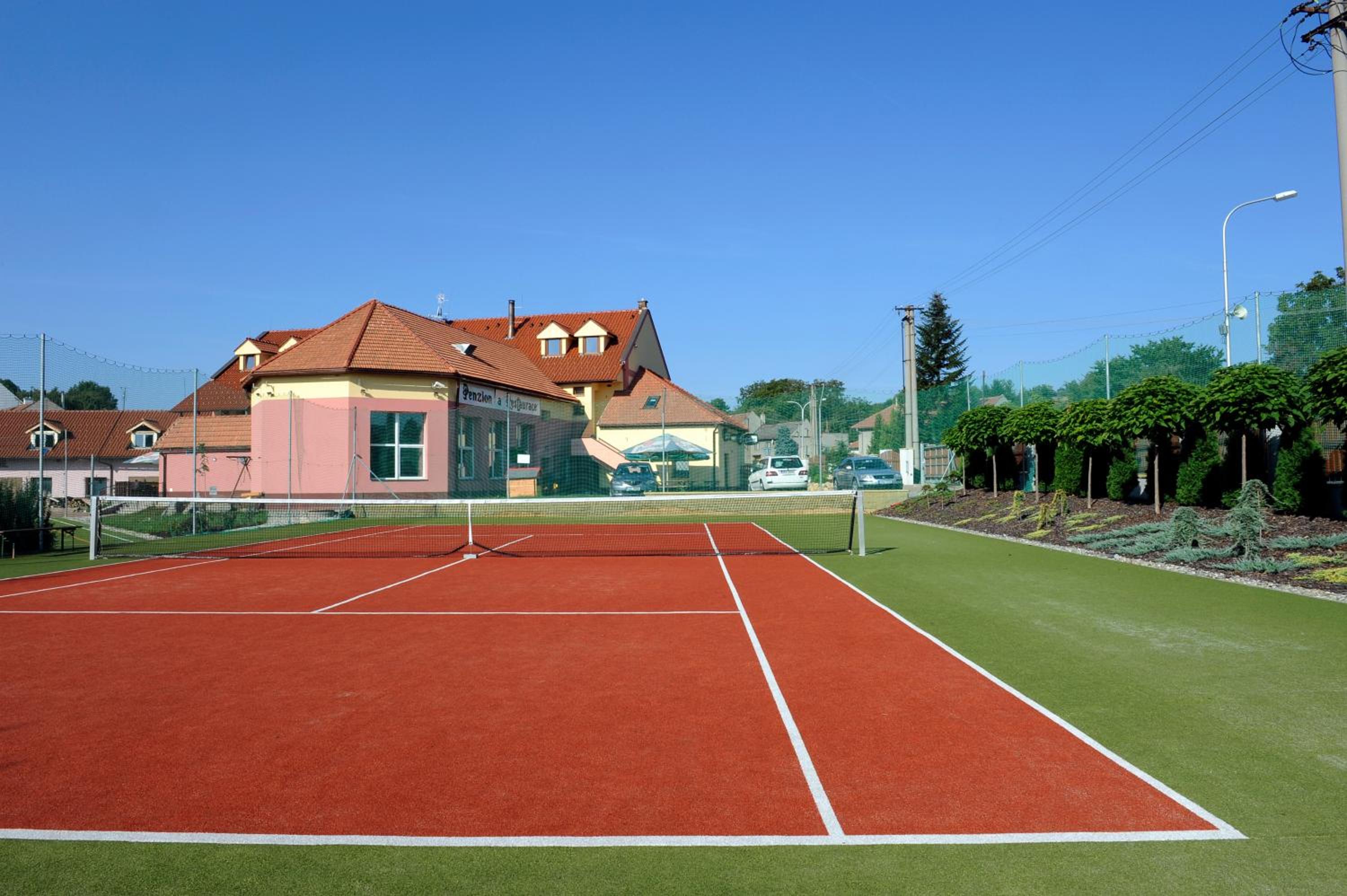 Wellness Penzion Kroměříž - Zlobice