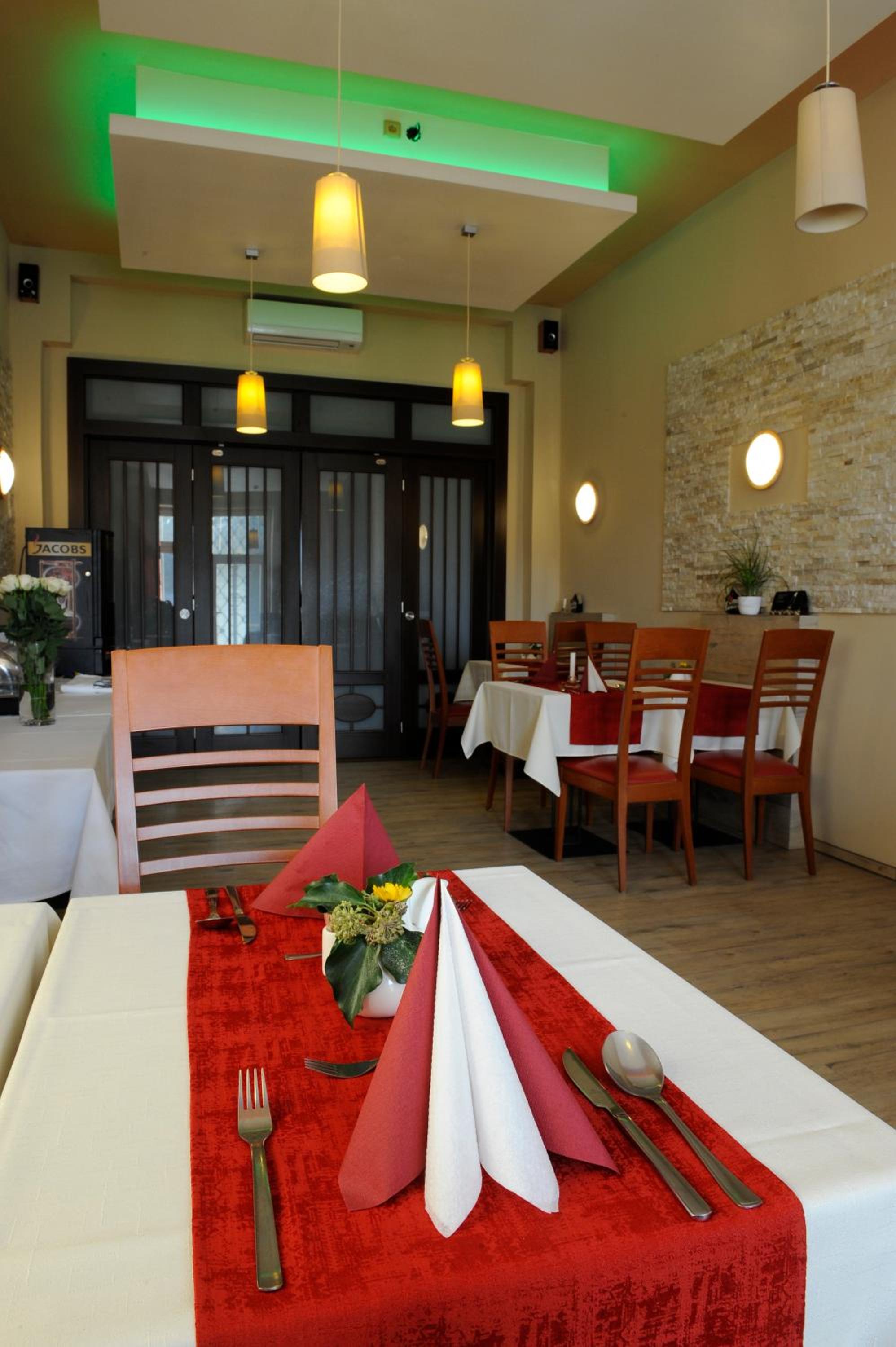 Wellness Penzion Kroměříž - Zlobice