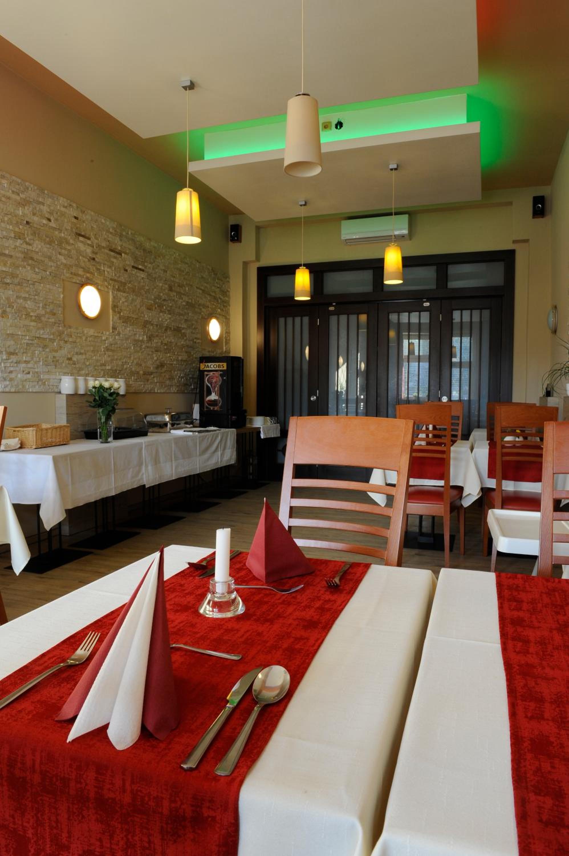 Wellness Penzion Kroměříž - Zlobice