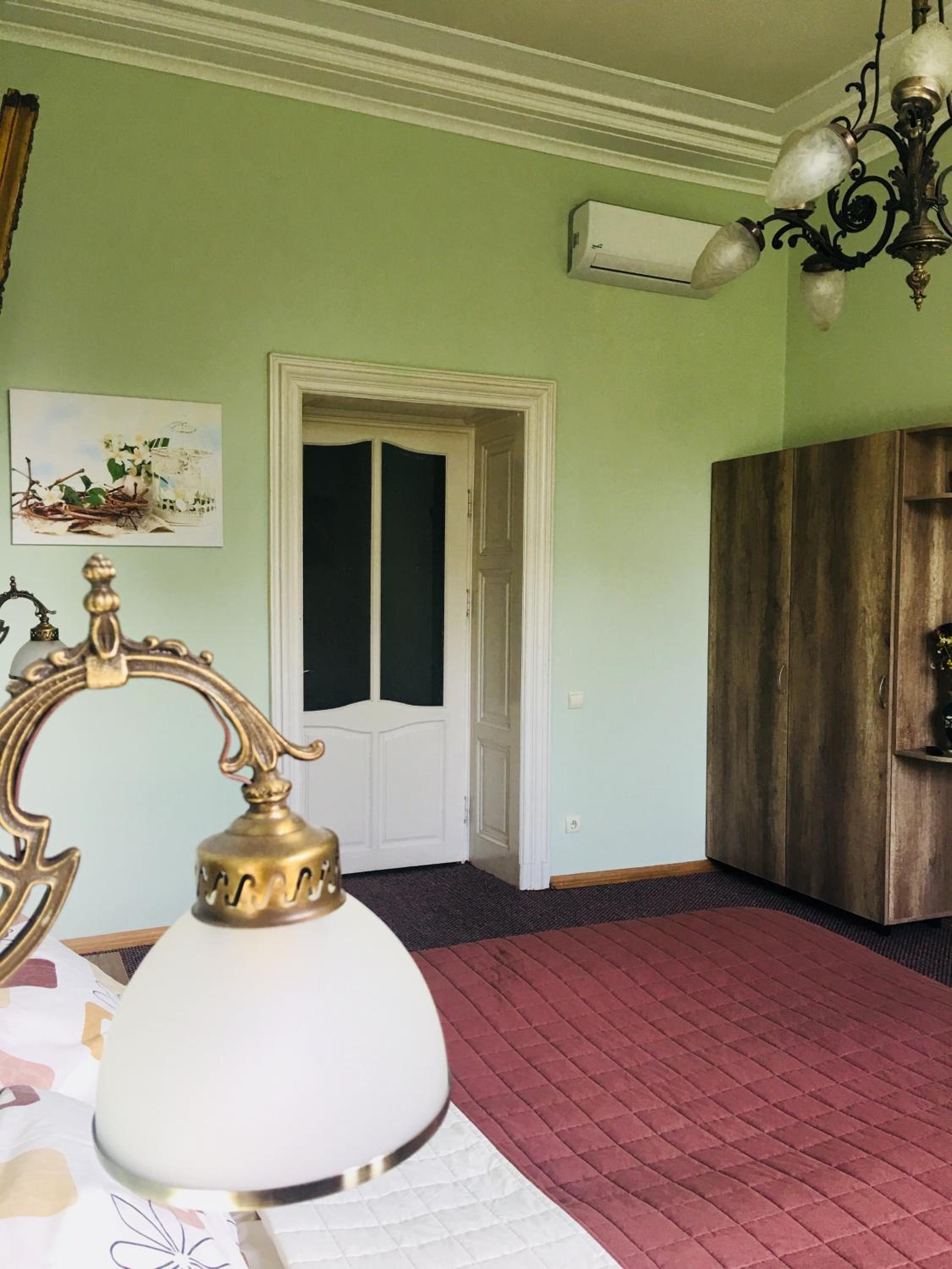 Apartments on Valova 9 view 3