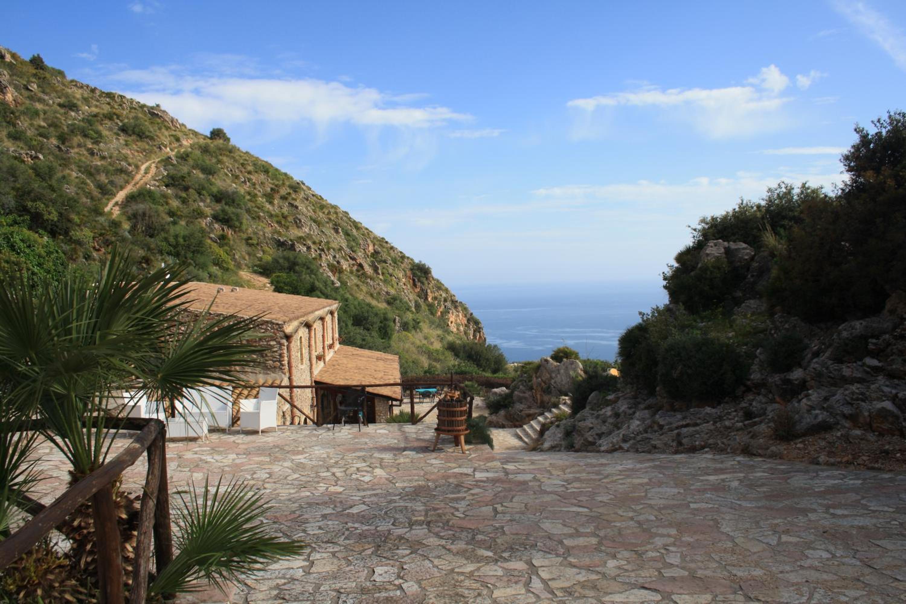 Casale Corcella view 5