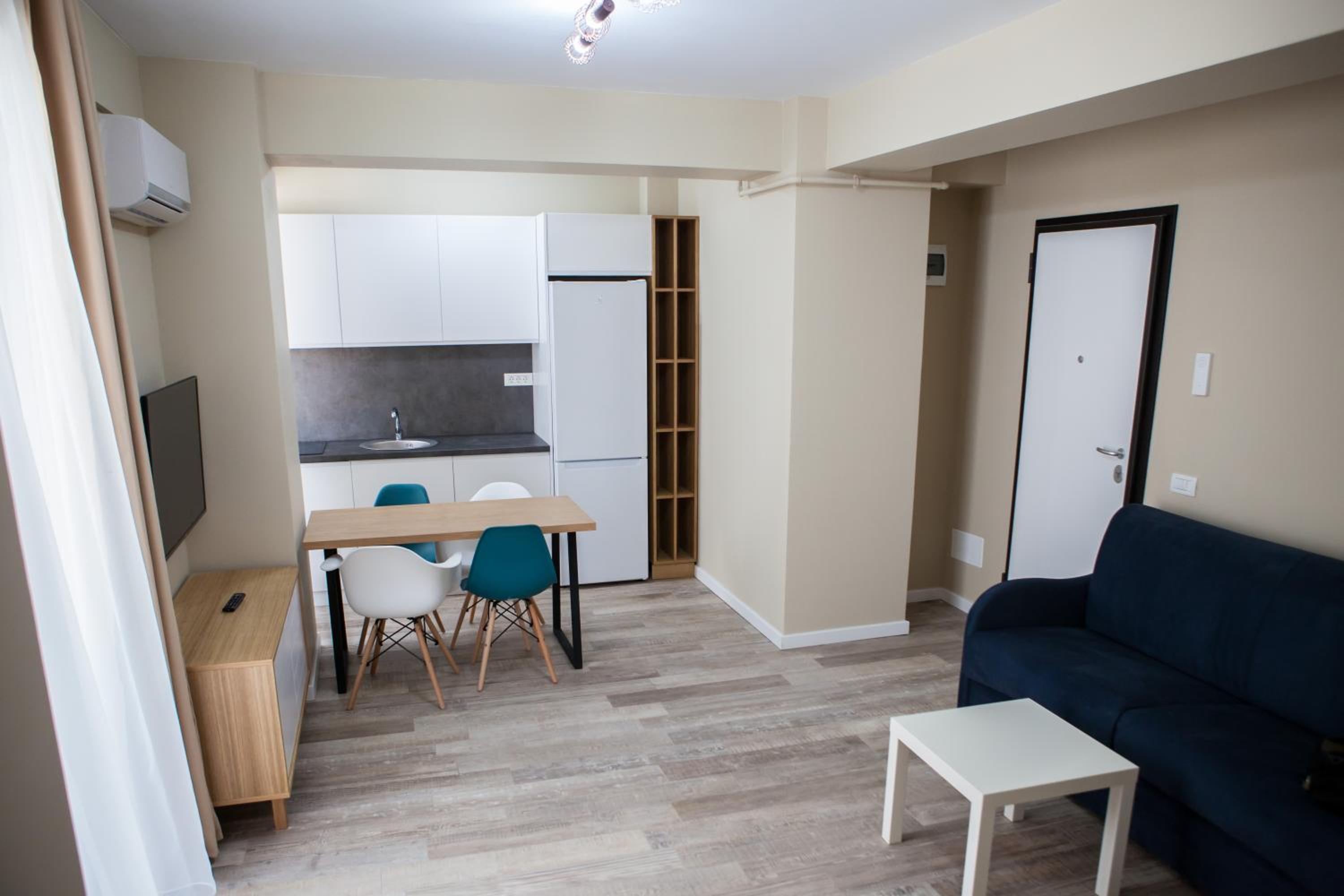 Miramar Residence