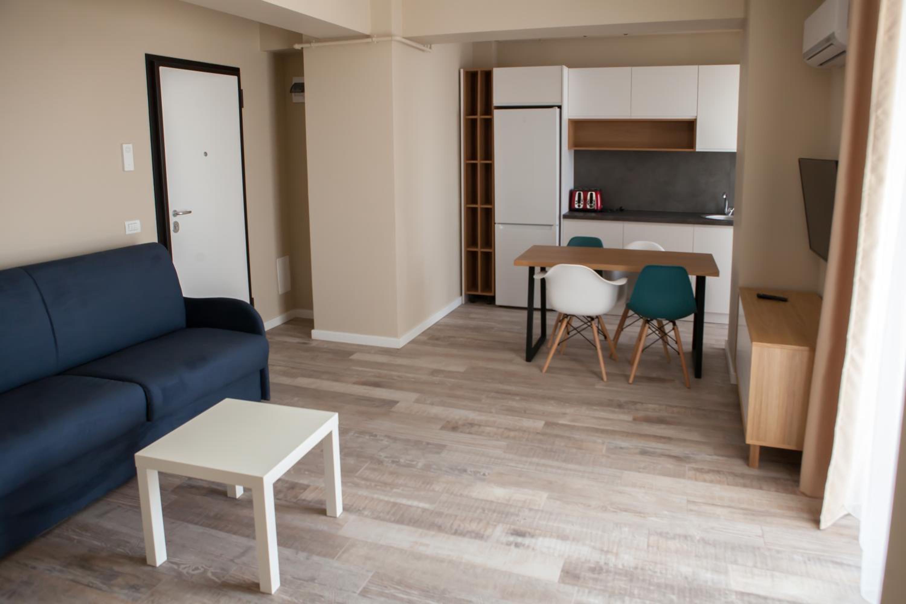 Miramar Residence