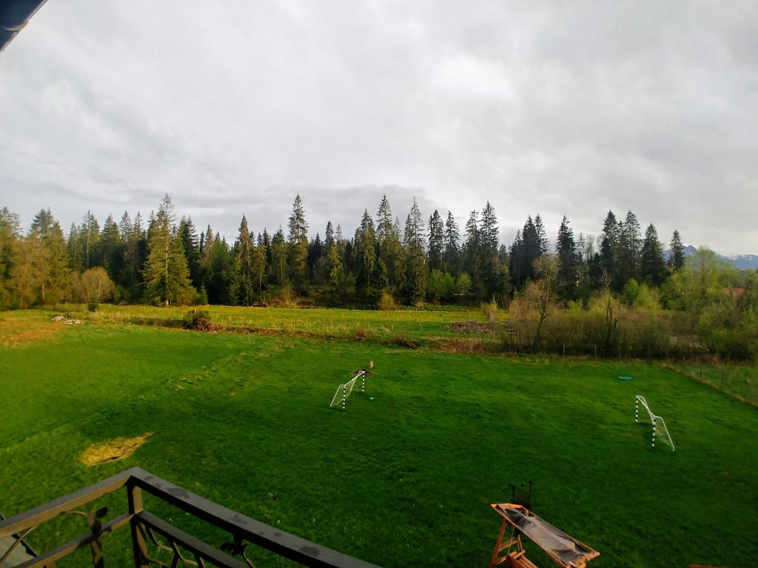 Photo 33