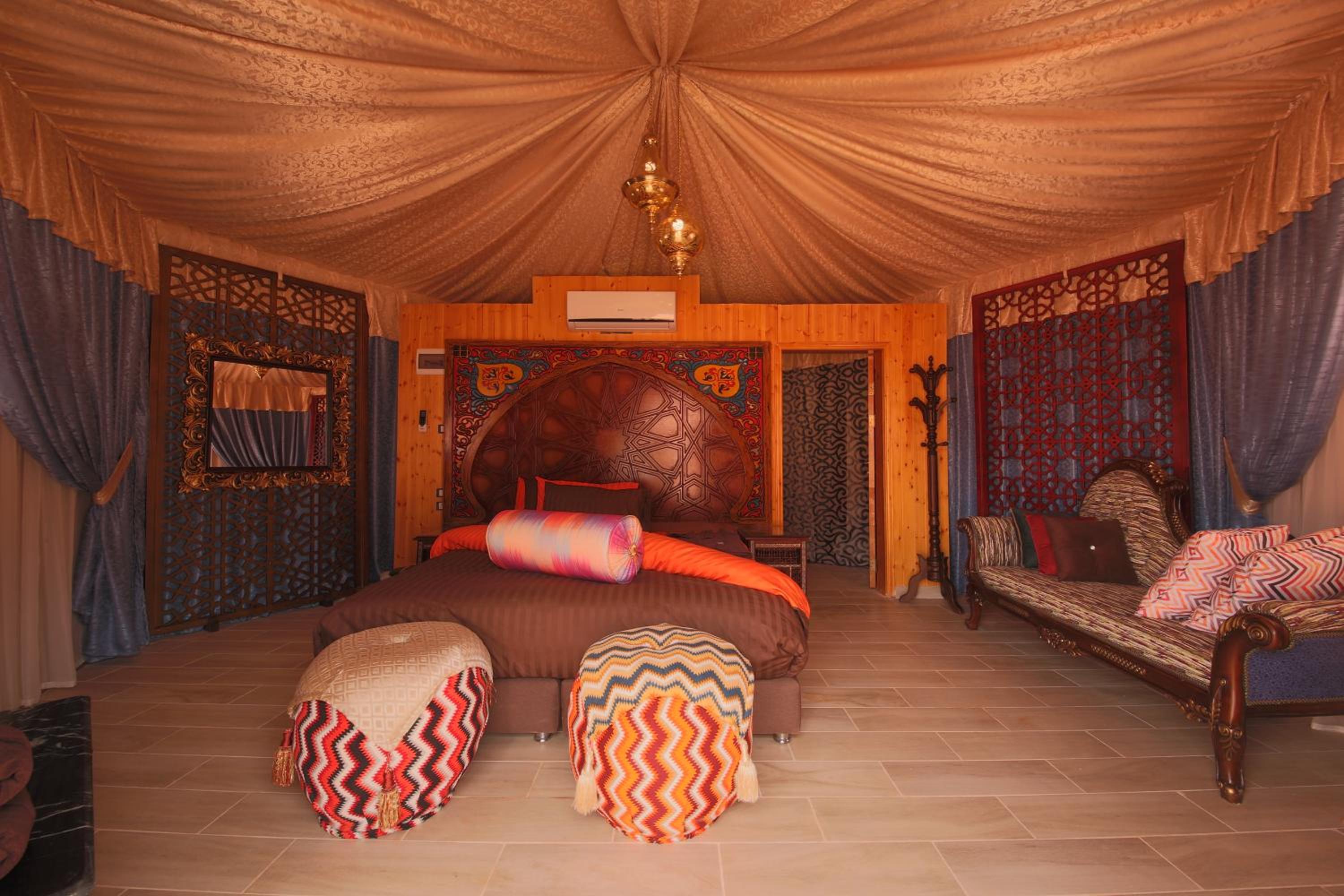 Memories Aicha Luxury Camp