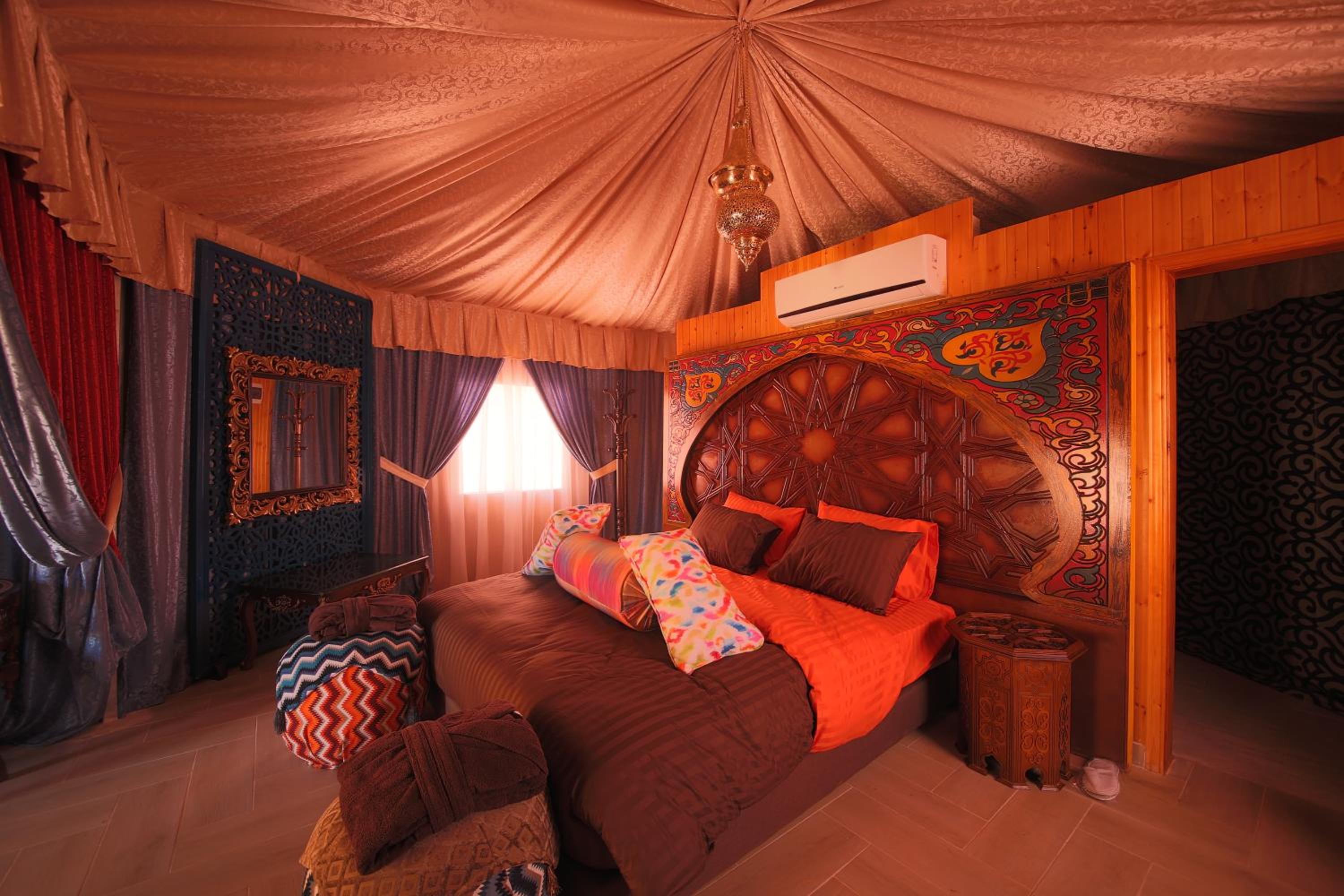 Memories Aicha Luxury Camp