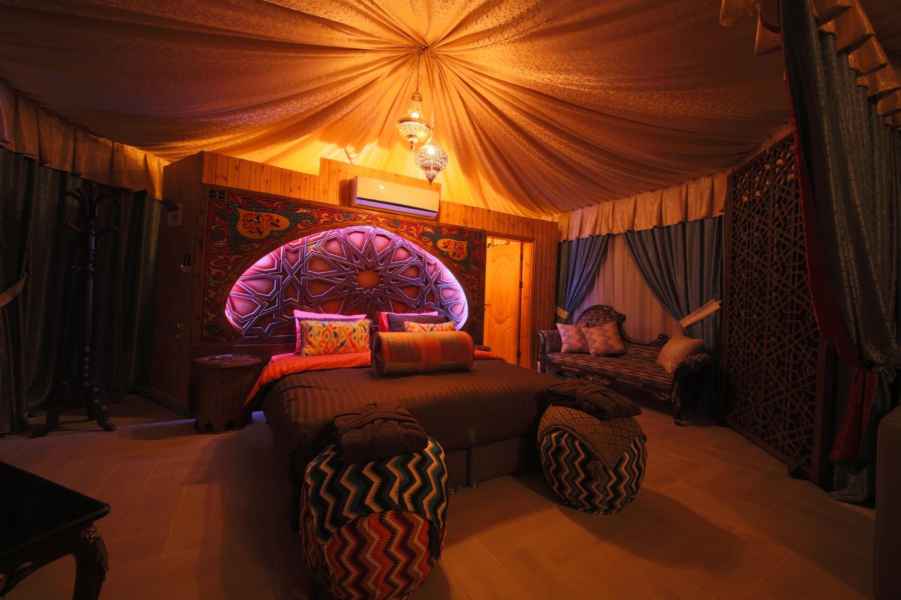 Memories Aicha Luxury Camp