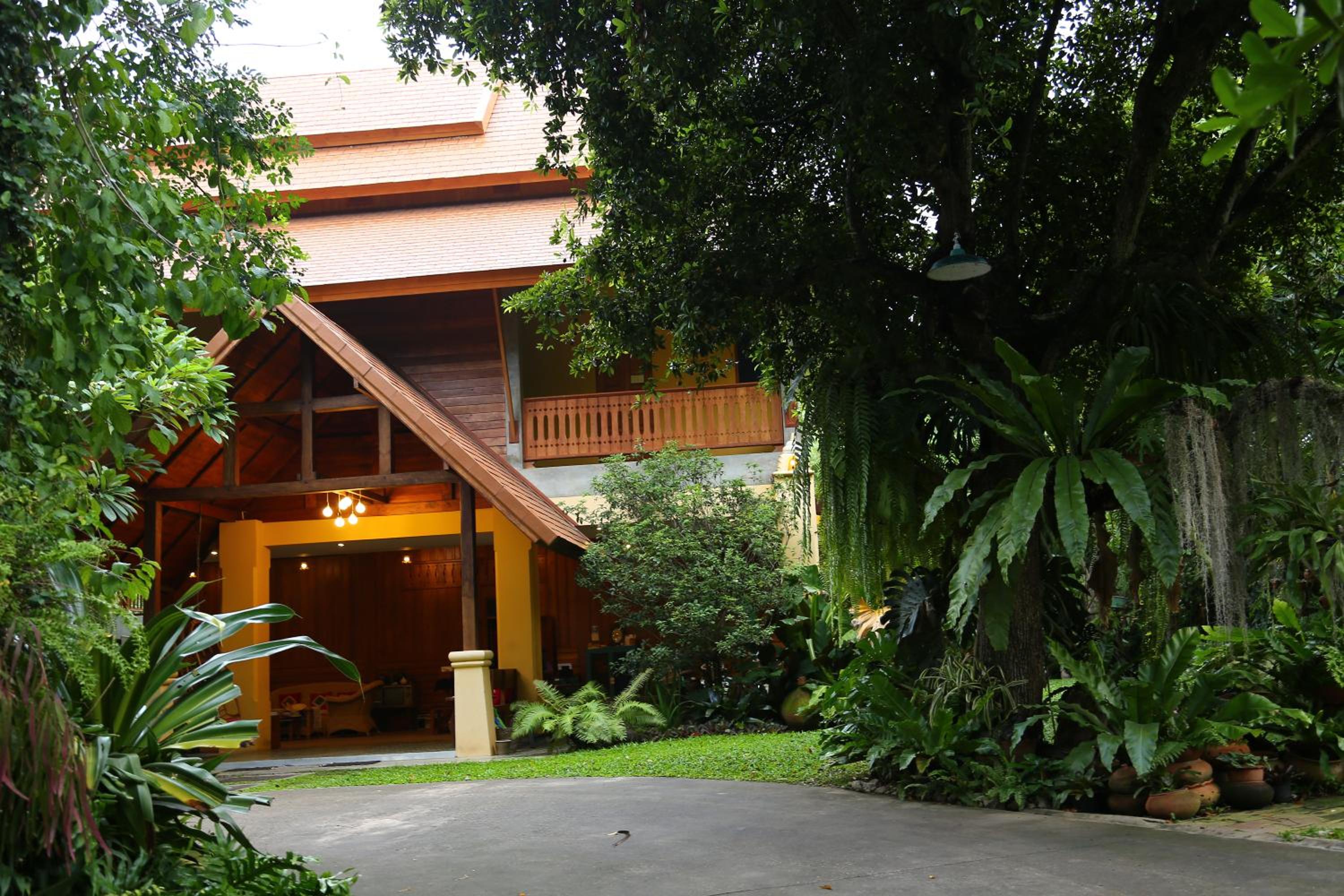 AuangKham Resort