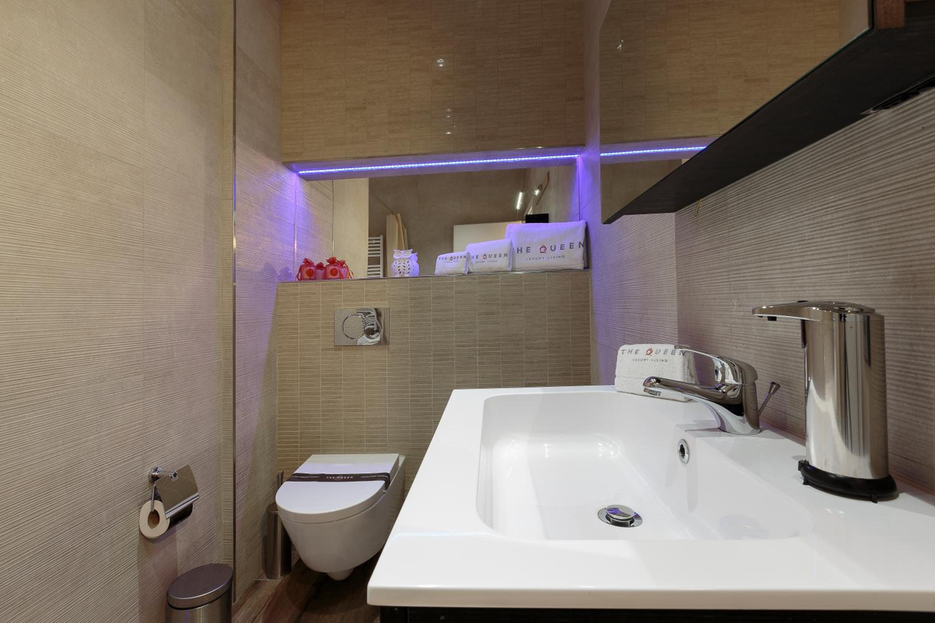 The Queen Luxury Apartments - Villa Liberty