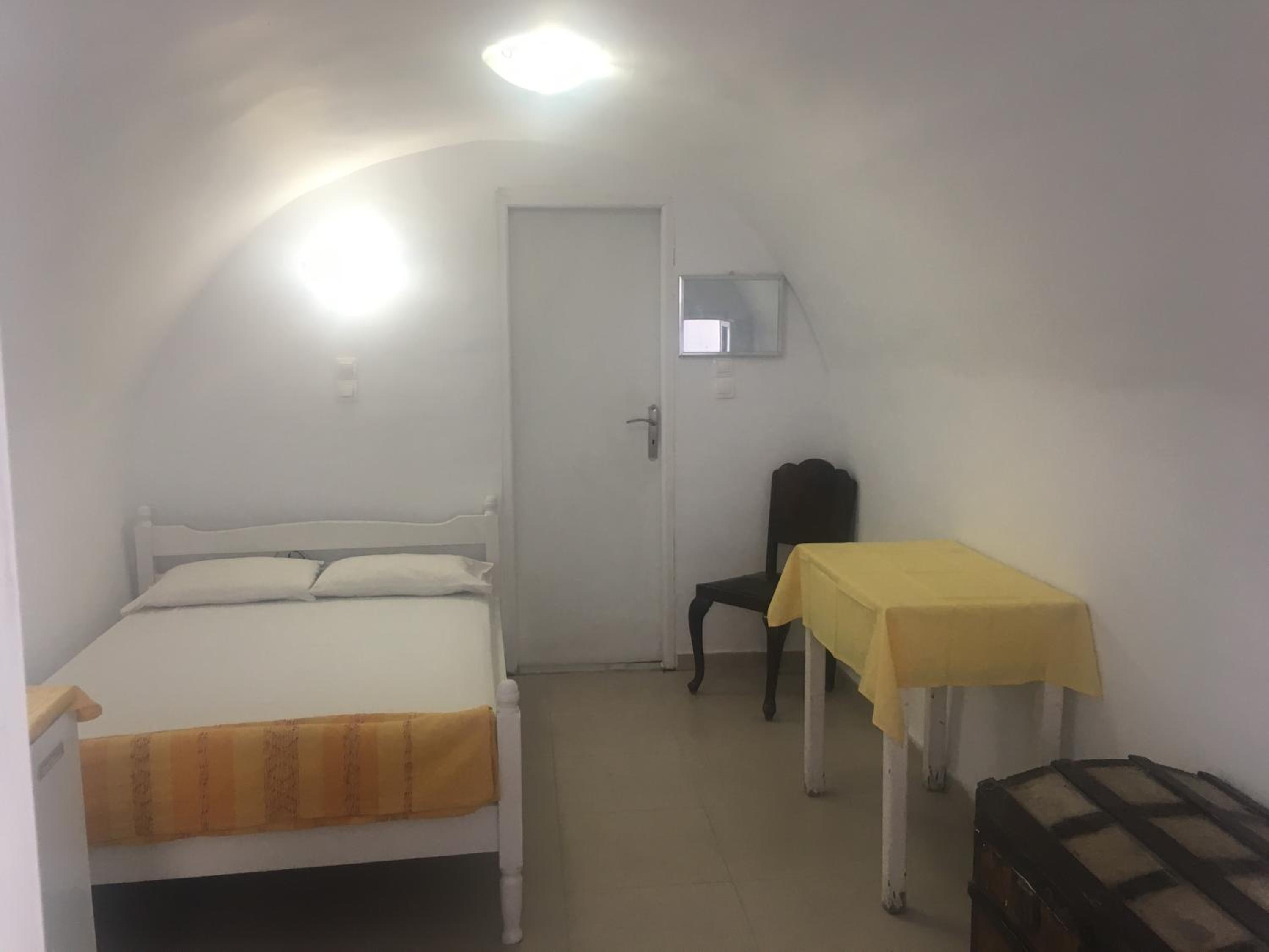 Oia Vacations - Marcos Rooms - Property Image 38