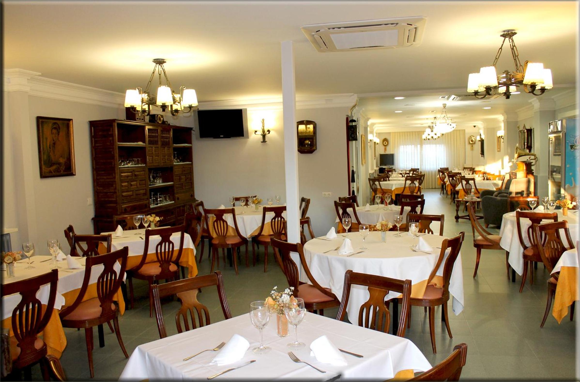 Hostal Restaurante Carolina