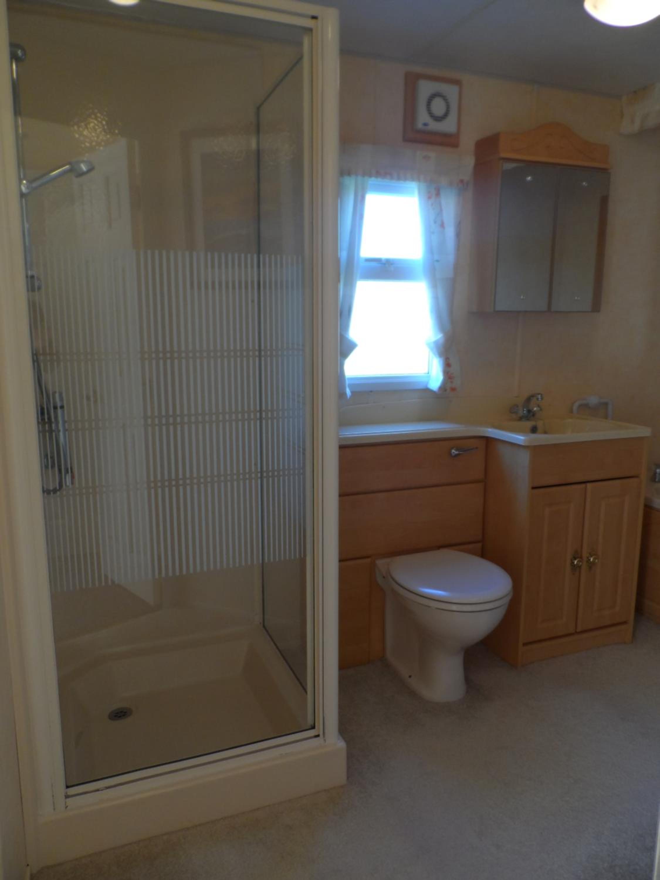 Luxury Mobile Home near Perranporth situated on a quiet farm view 4
