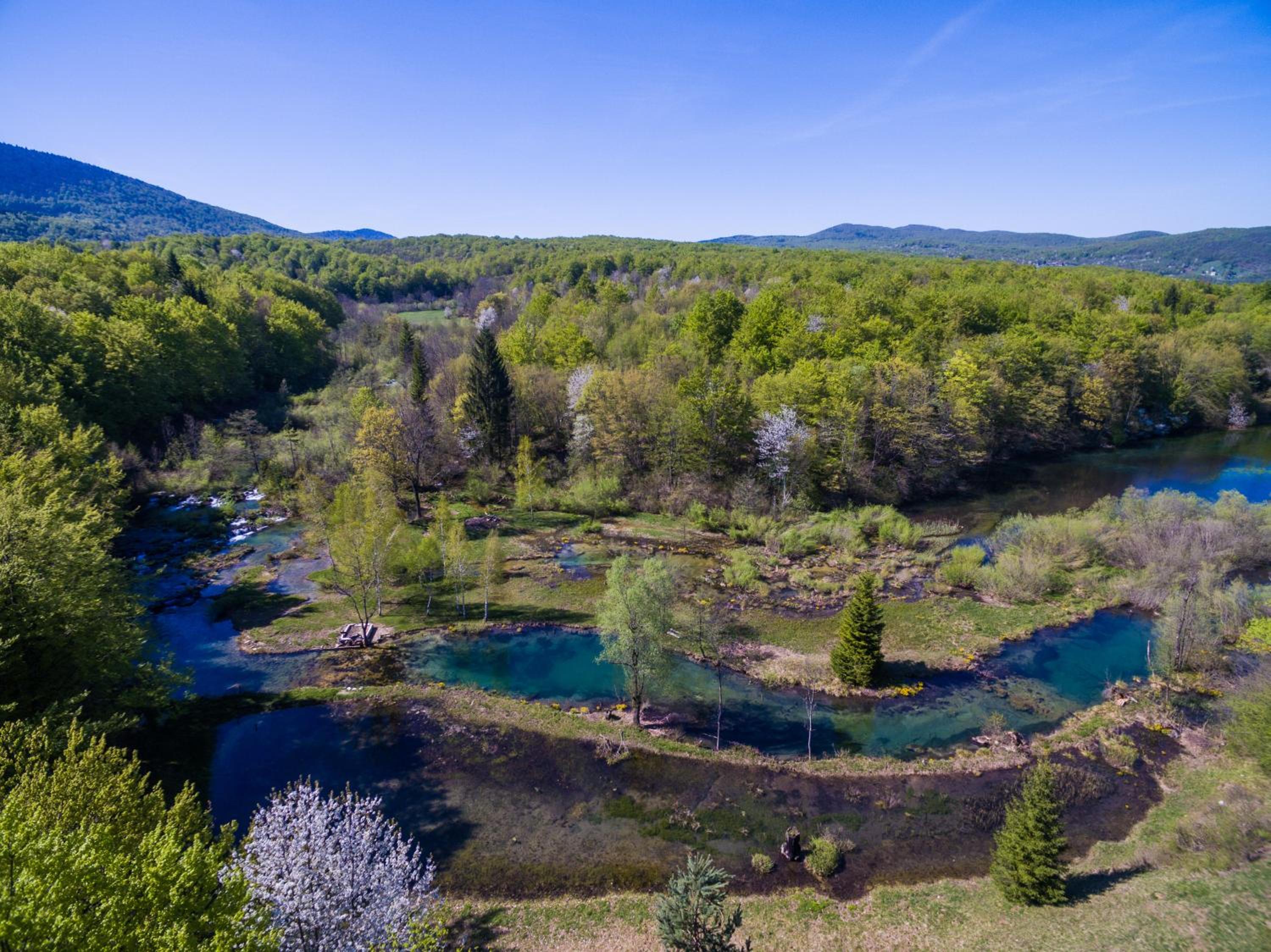 Plitvice Falls Cottage - Luxury rooms & Dinner view 3