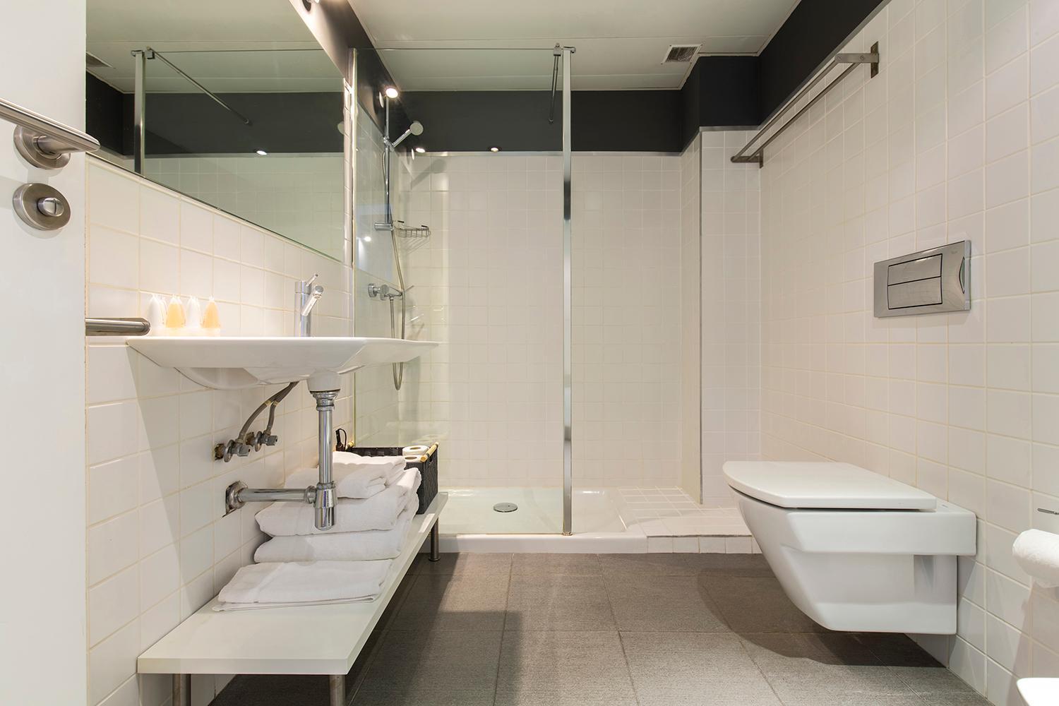 tuGuest Elvira Suites photo 3